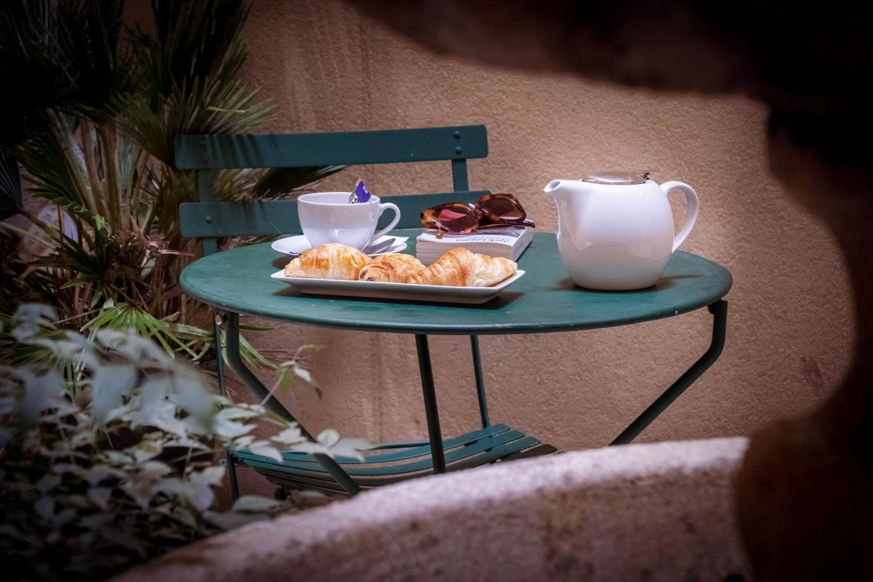 Balcony/Terrace in Hôtel 85 Saint Honore