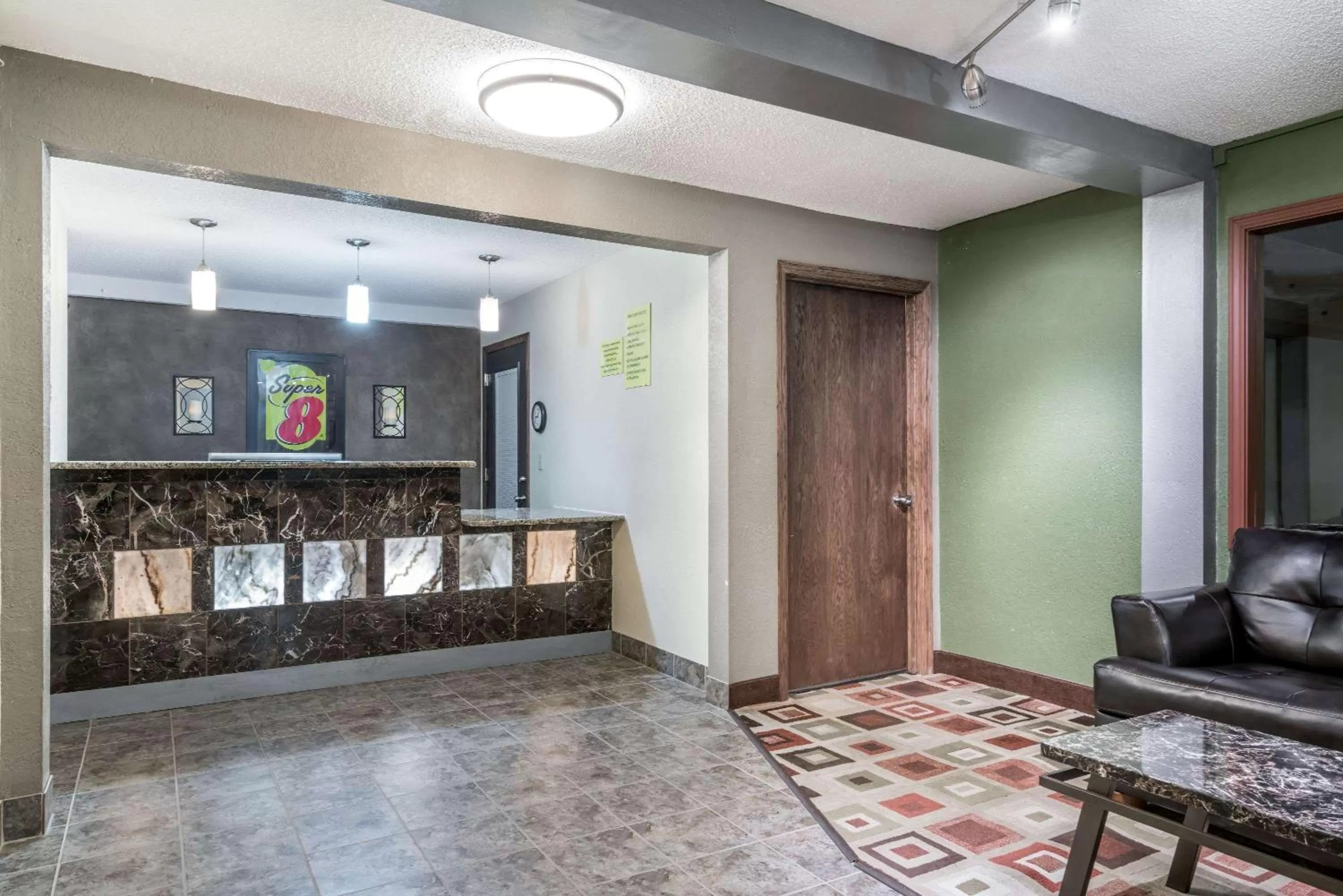 Lobby or reception in Super 8 by Wyndham Rice Lake