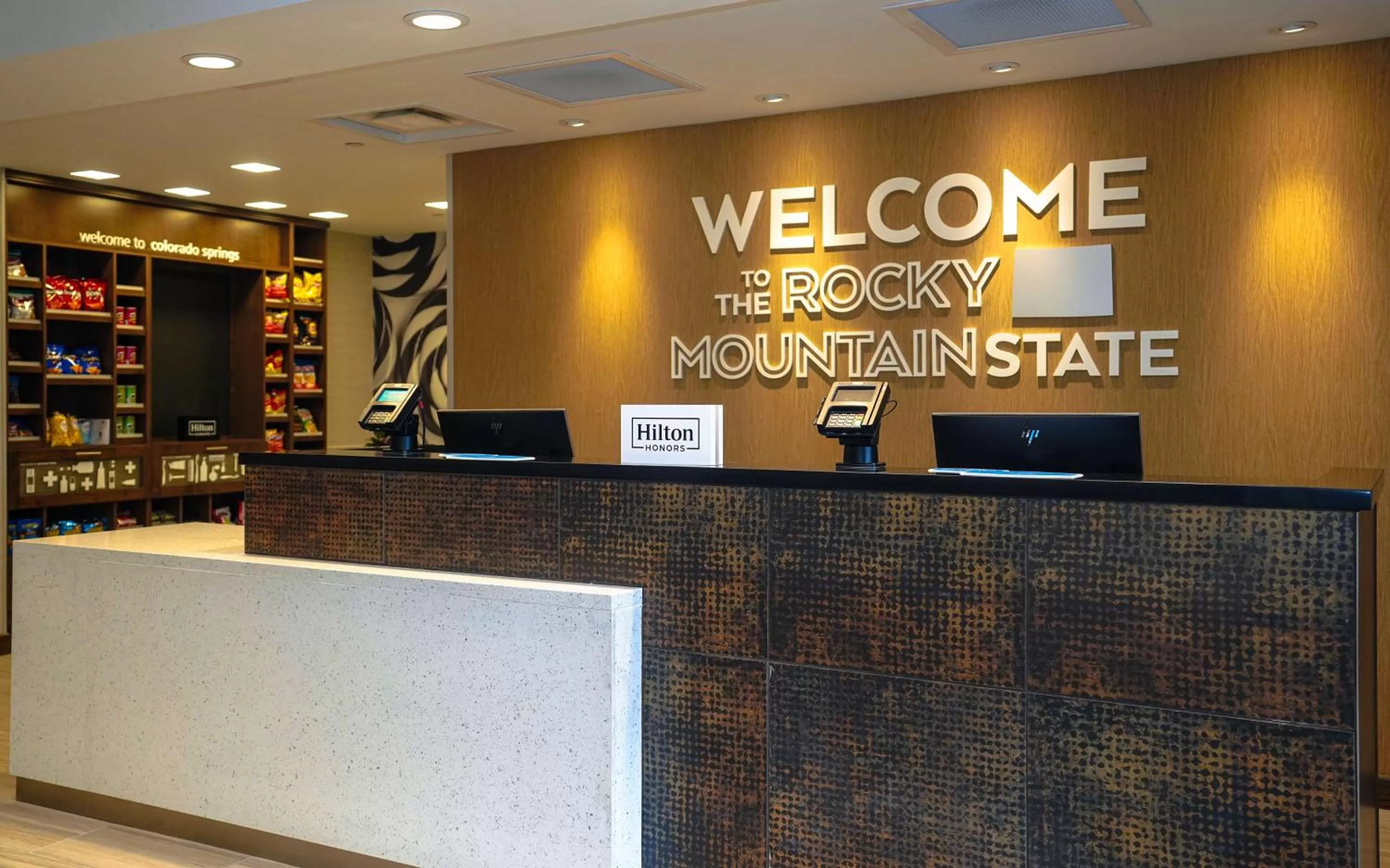Lobby or reception in Hampton Inn Colorado Springs I-25 Central