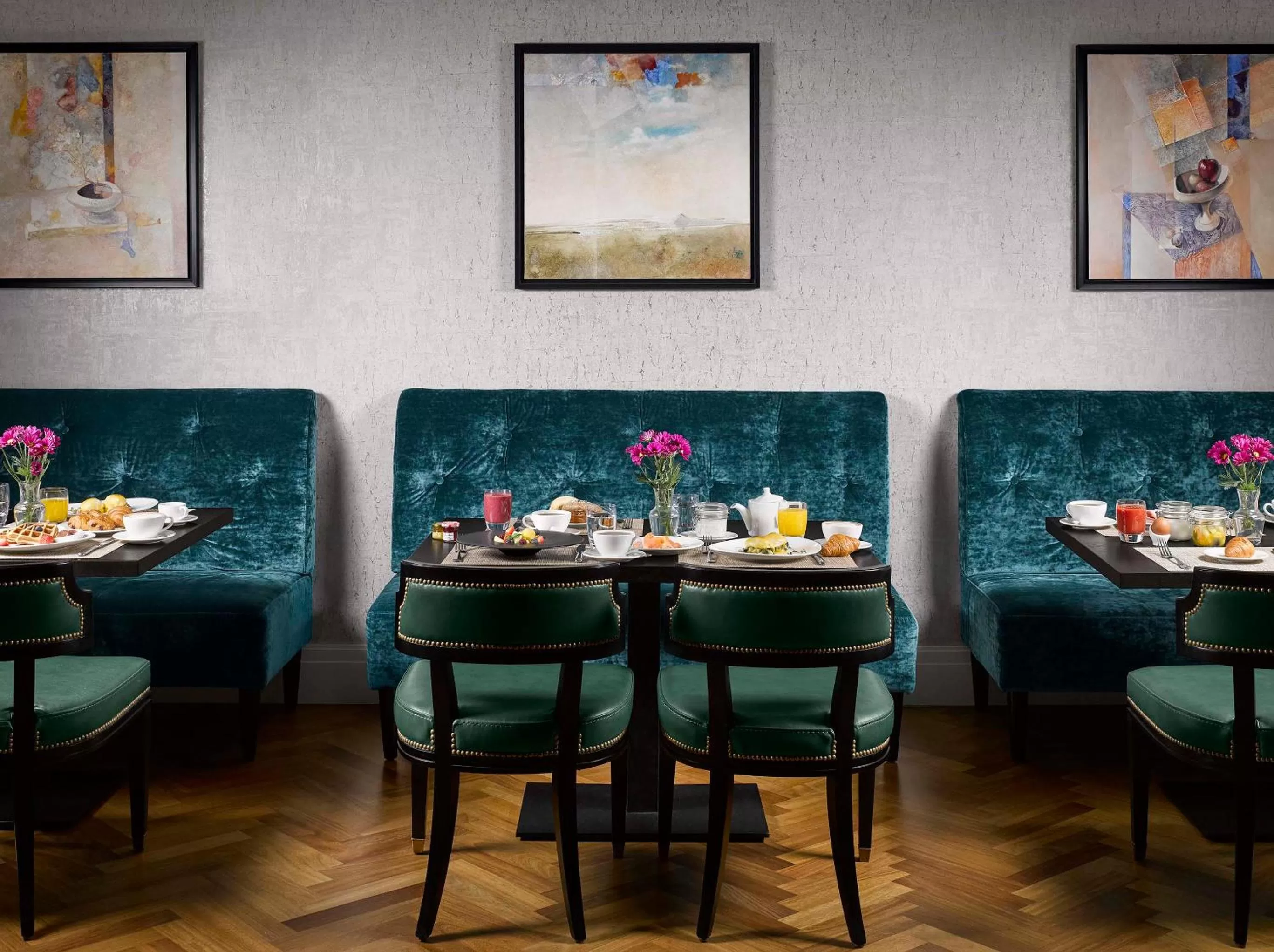 Food and drinks in InterContinental Sofia by IHG