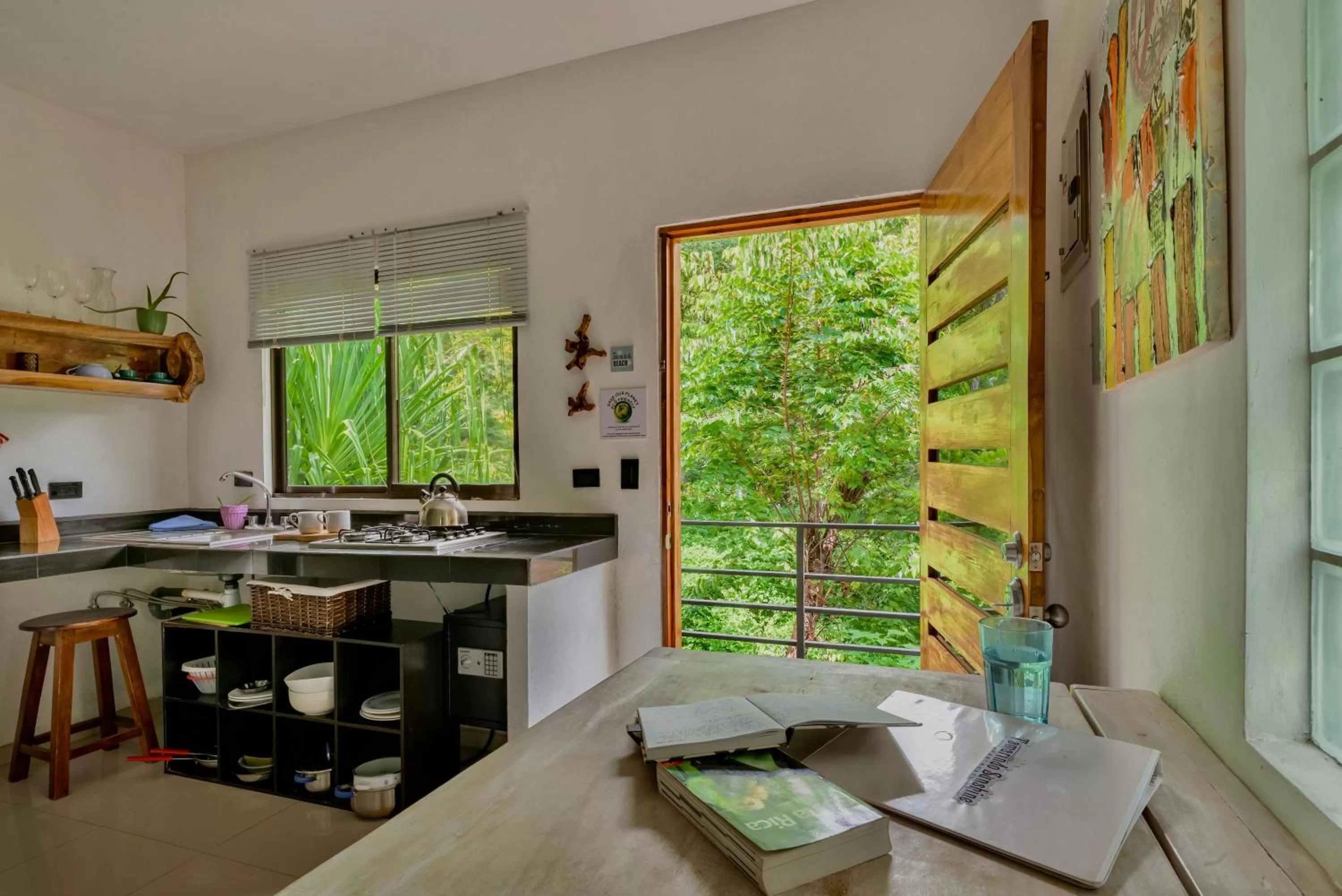 Kitchen/Kitchenette in Tamarindo Sunshine