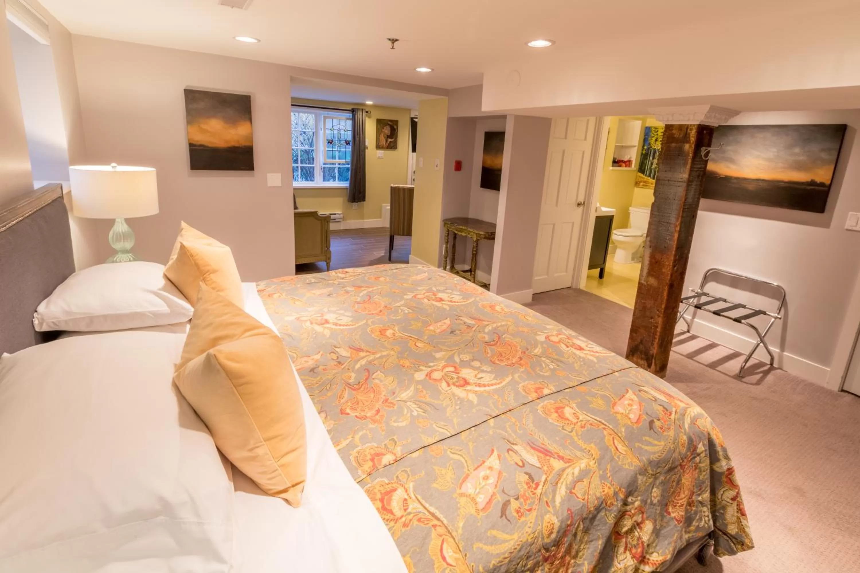 Photo of the whole room, Bed in West End Guest House