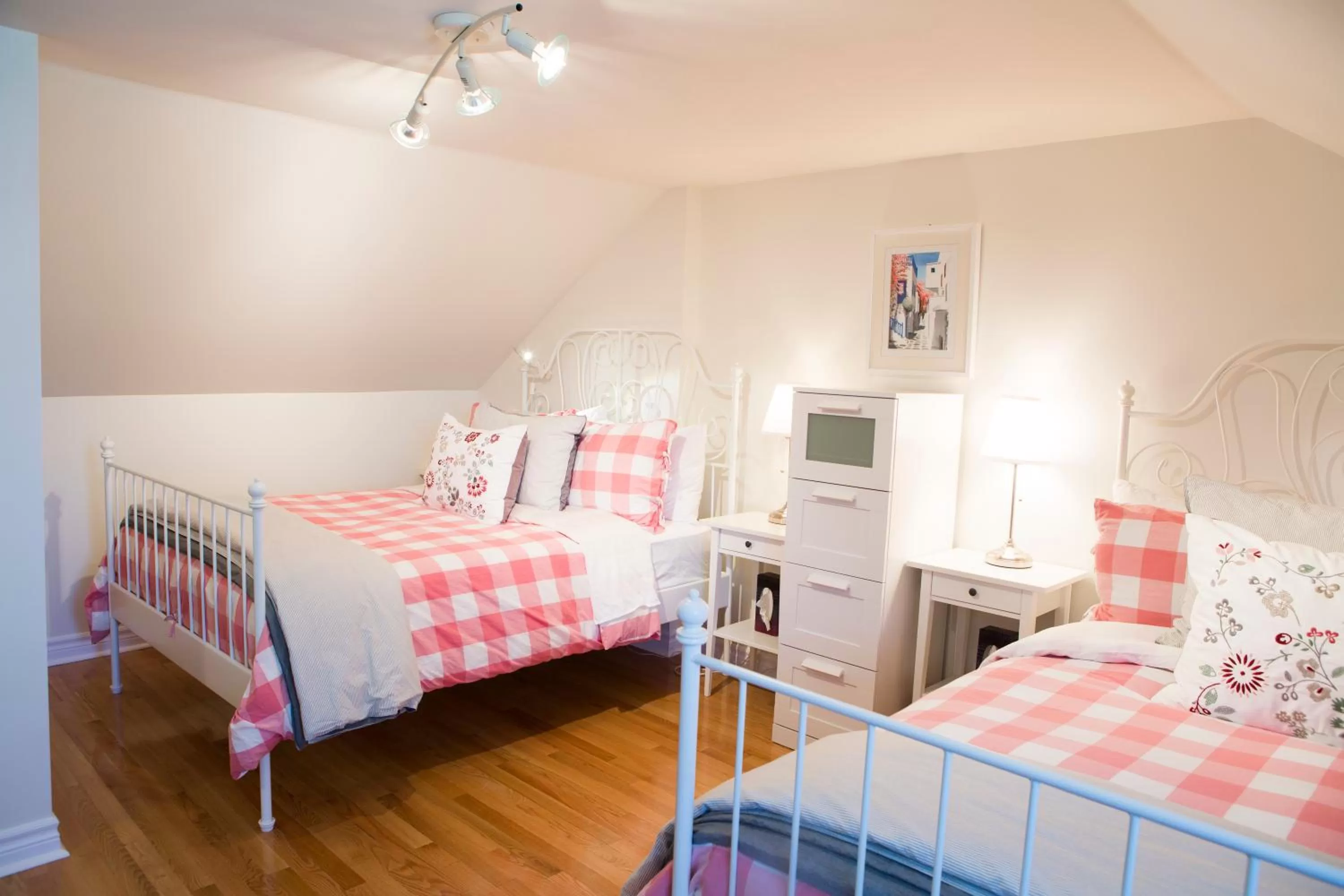 Bed in Auberge Tom B&B