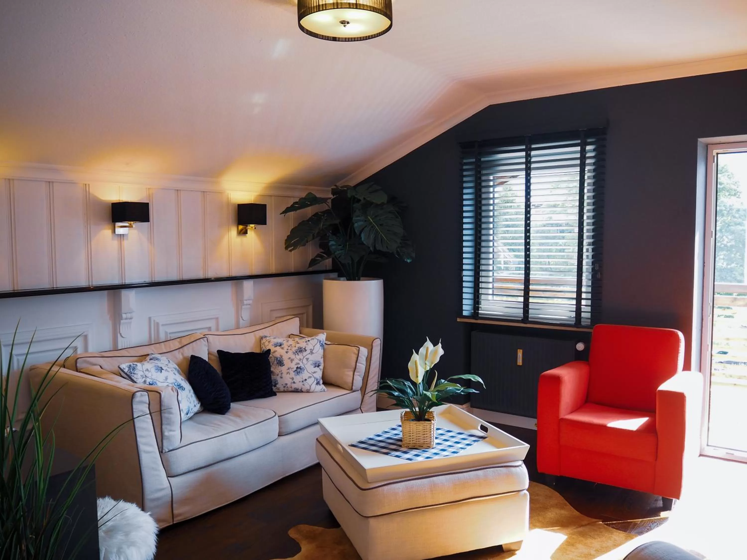 Living room, Seating Area in Sauna & Whirlpool - ALPENLIEBE APARTments