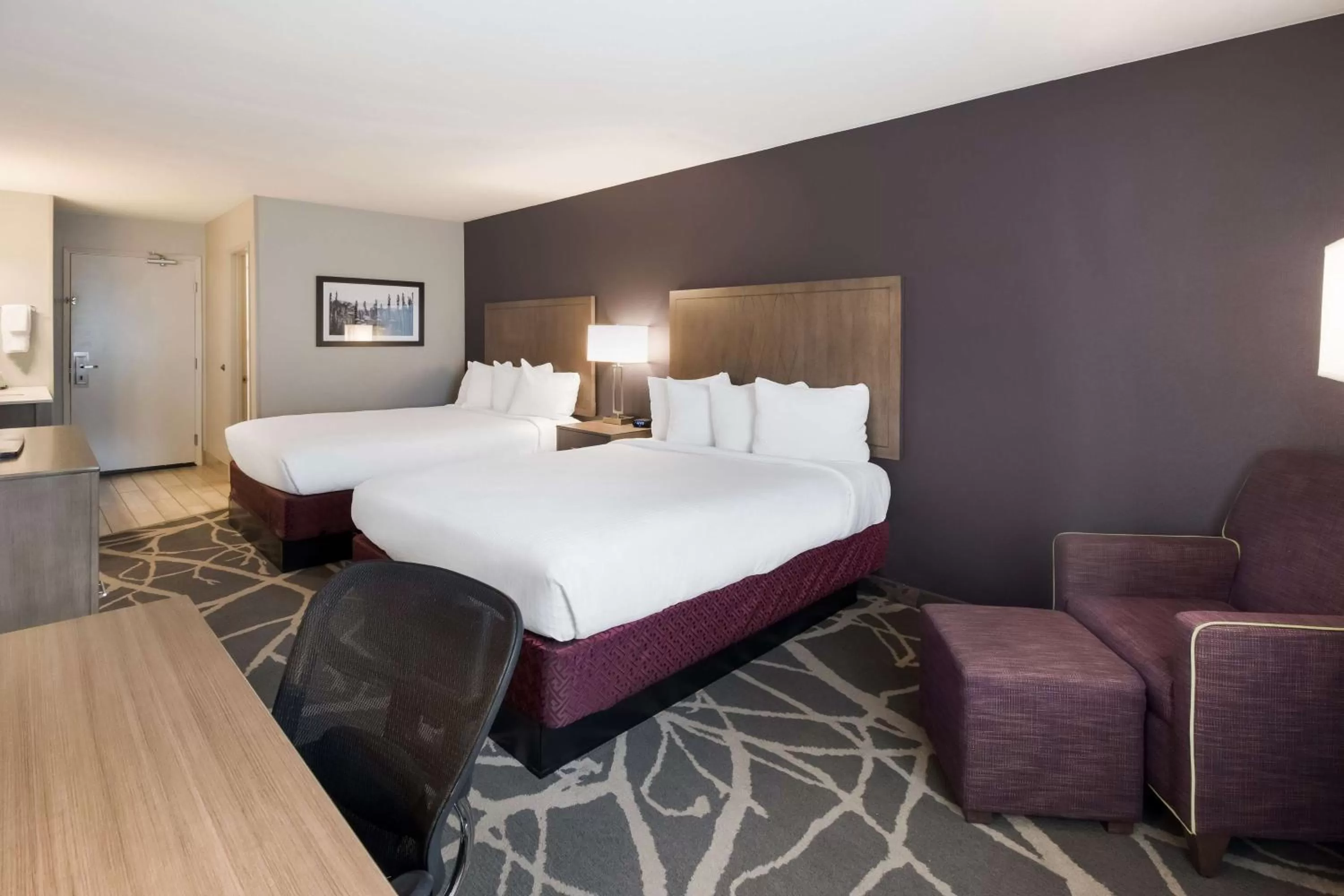 Bedroom, Bed in Best Western McMinnville Inn