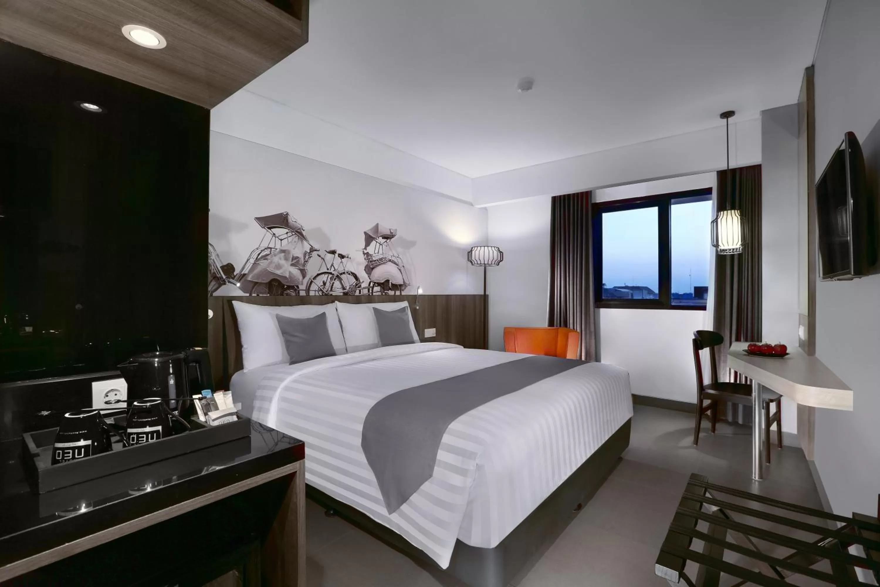 Bedroom, Bed in Hotel Neo Malioboro by ASTON