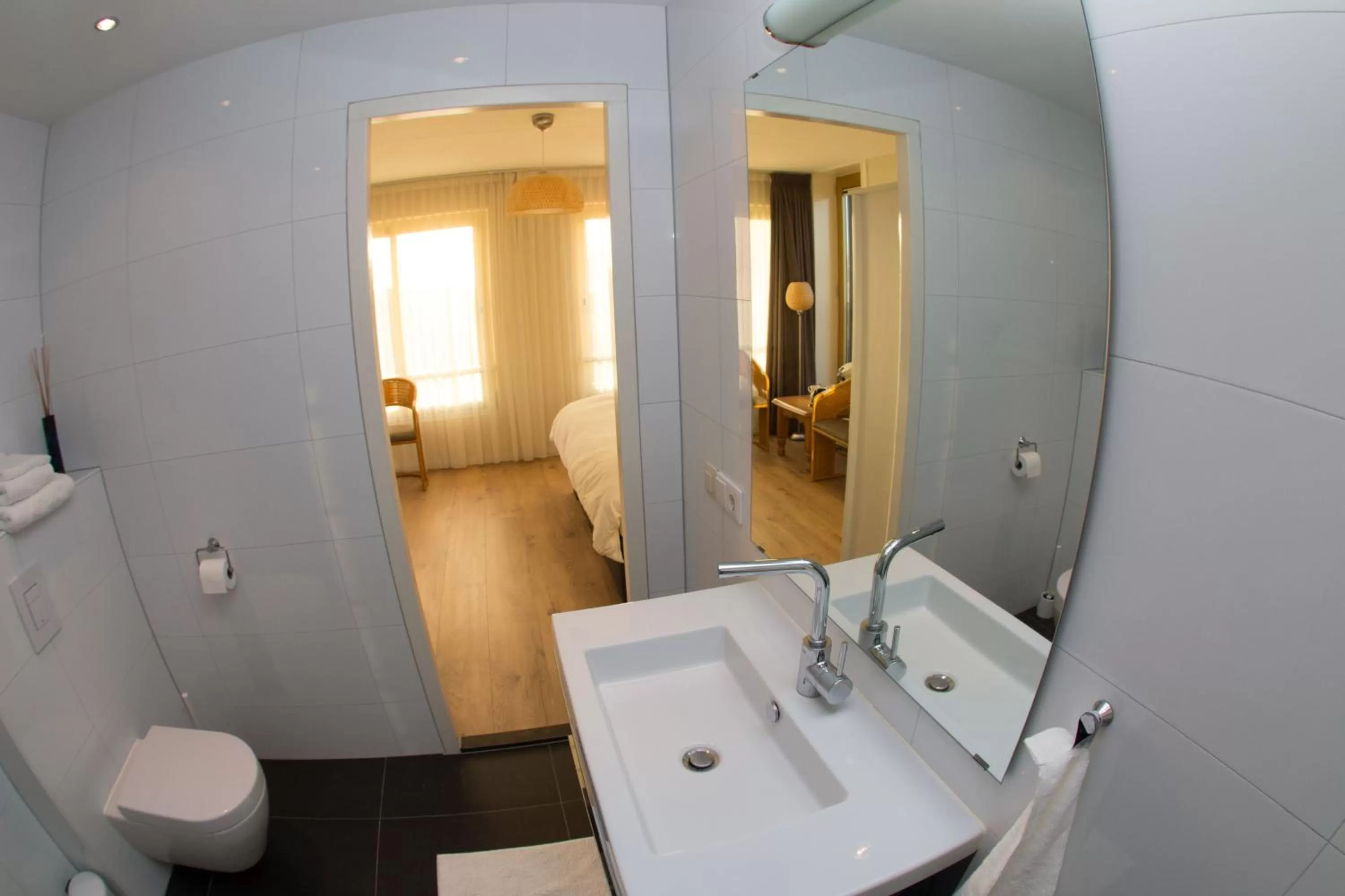 Bathroom in Marbles Inn