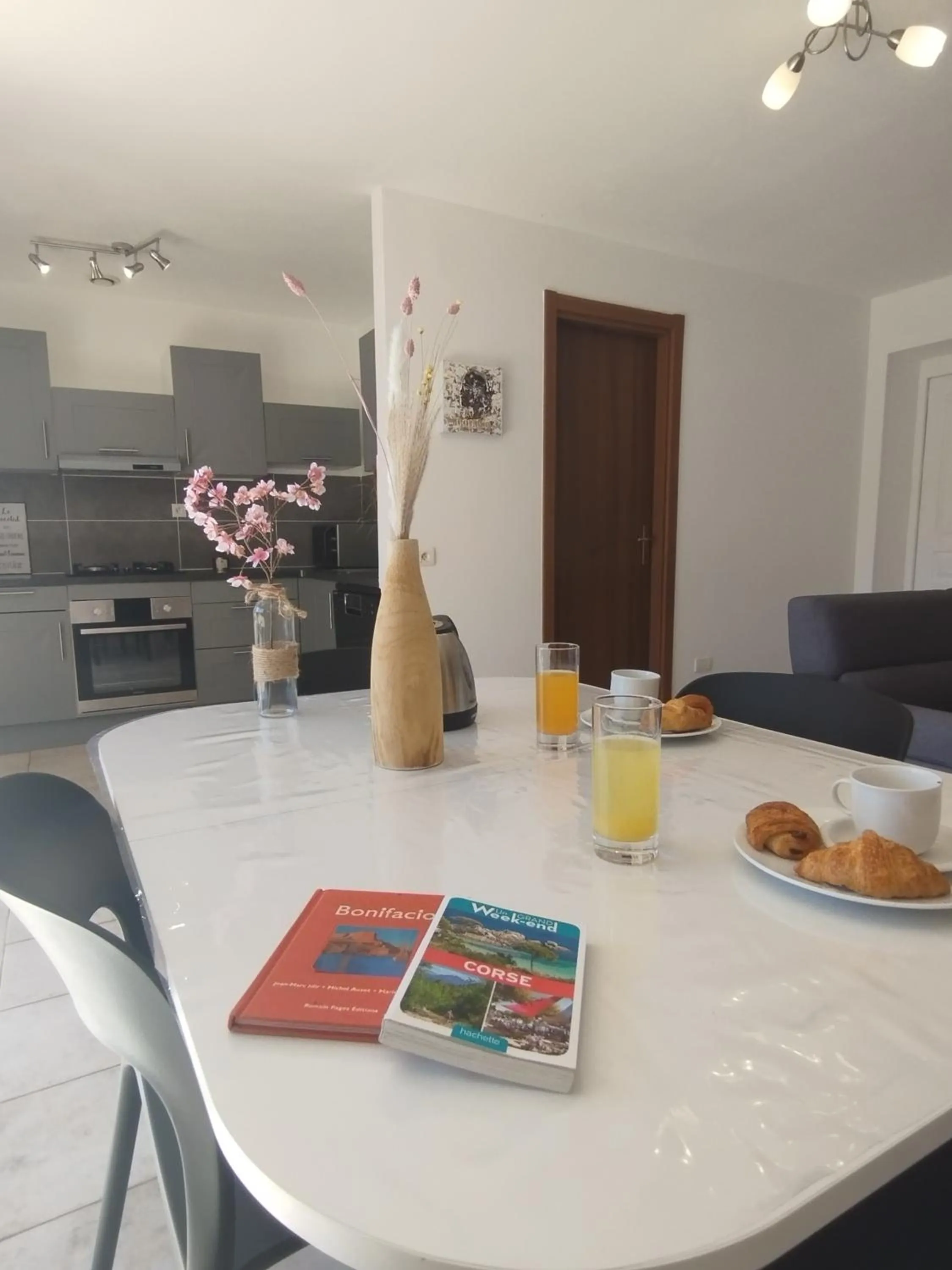 Kitchen or kitchenette in Hôtel Padolo