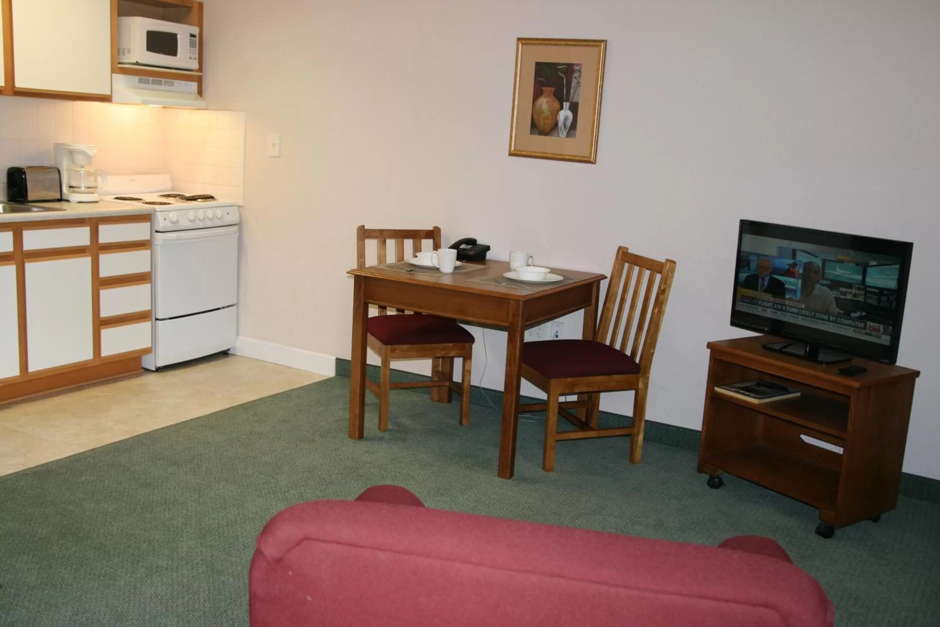 Dining area in Affordable Suites Rocky Mount