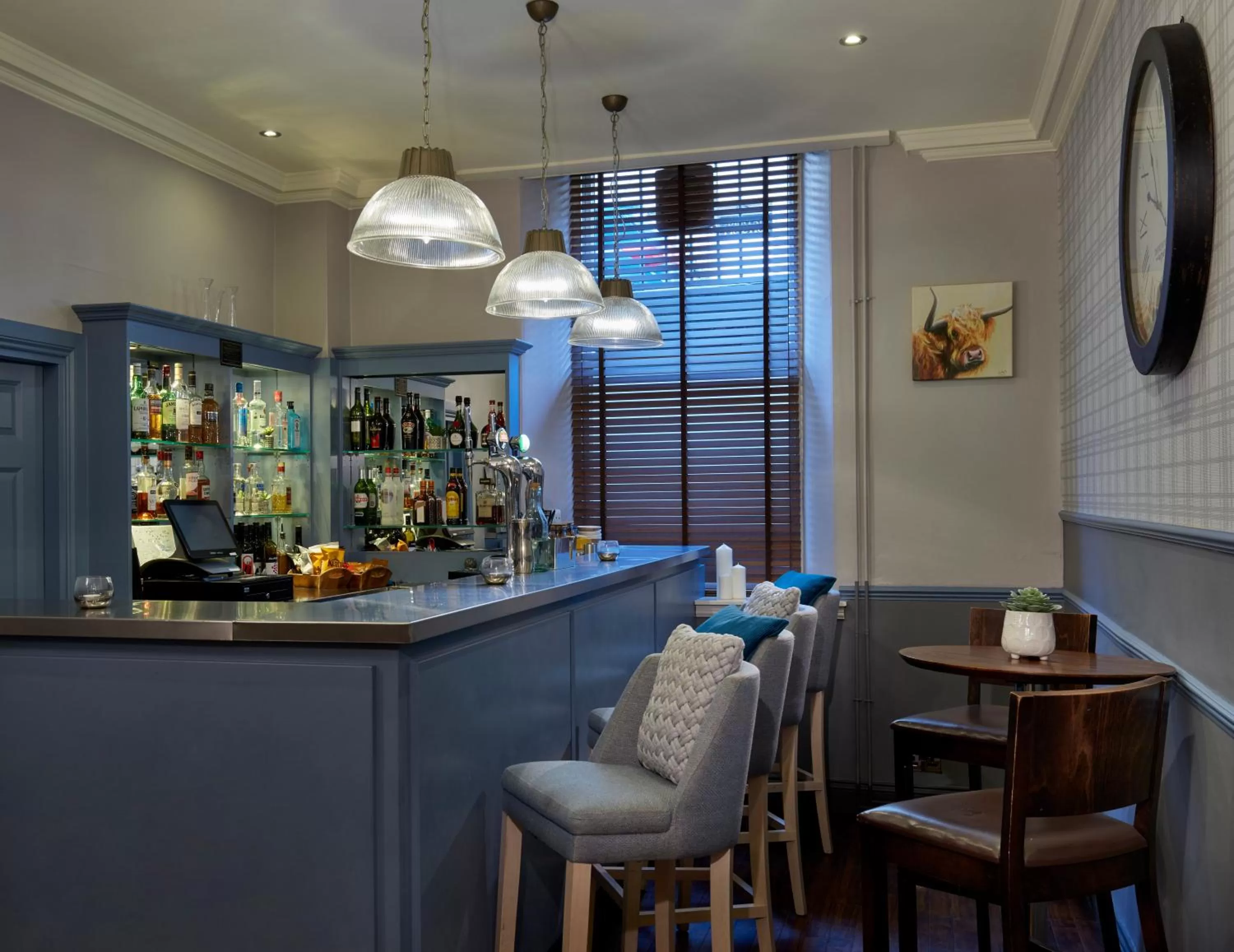 Lounge or bar in Leonardo Edinburgh City