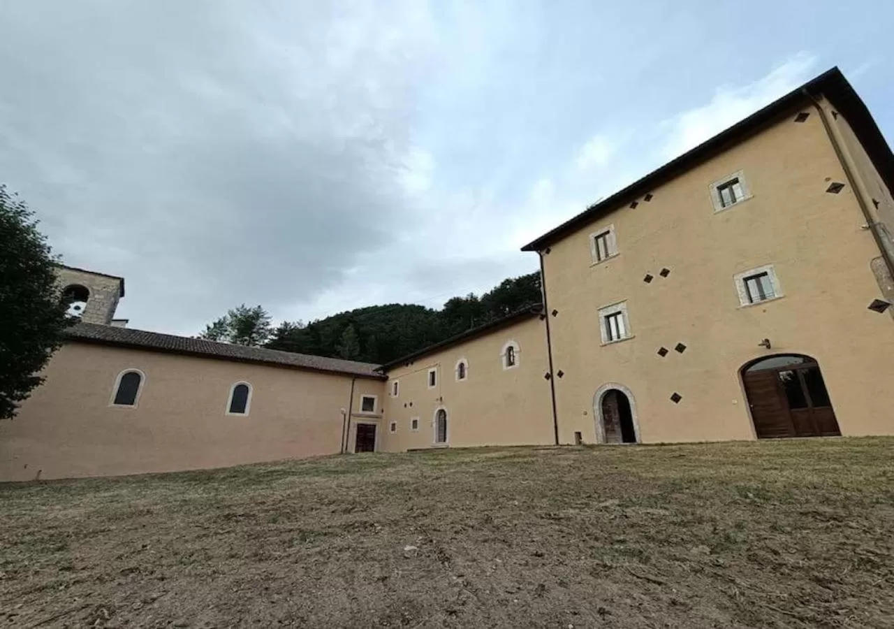 Property Building in Casa Fra Ambrogio