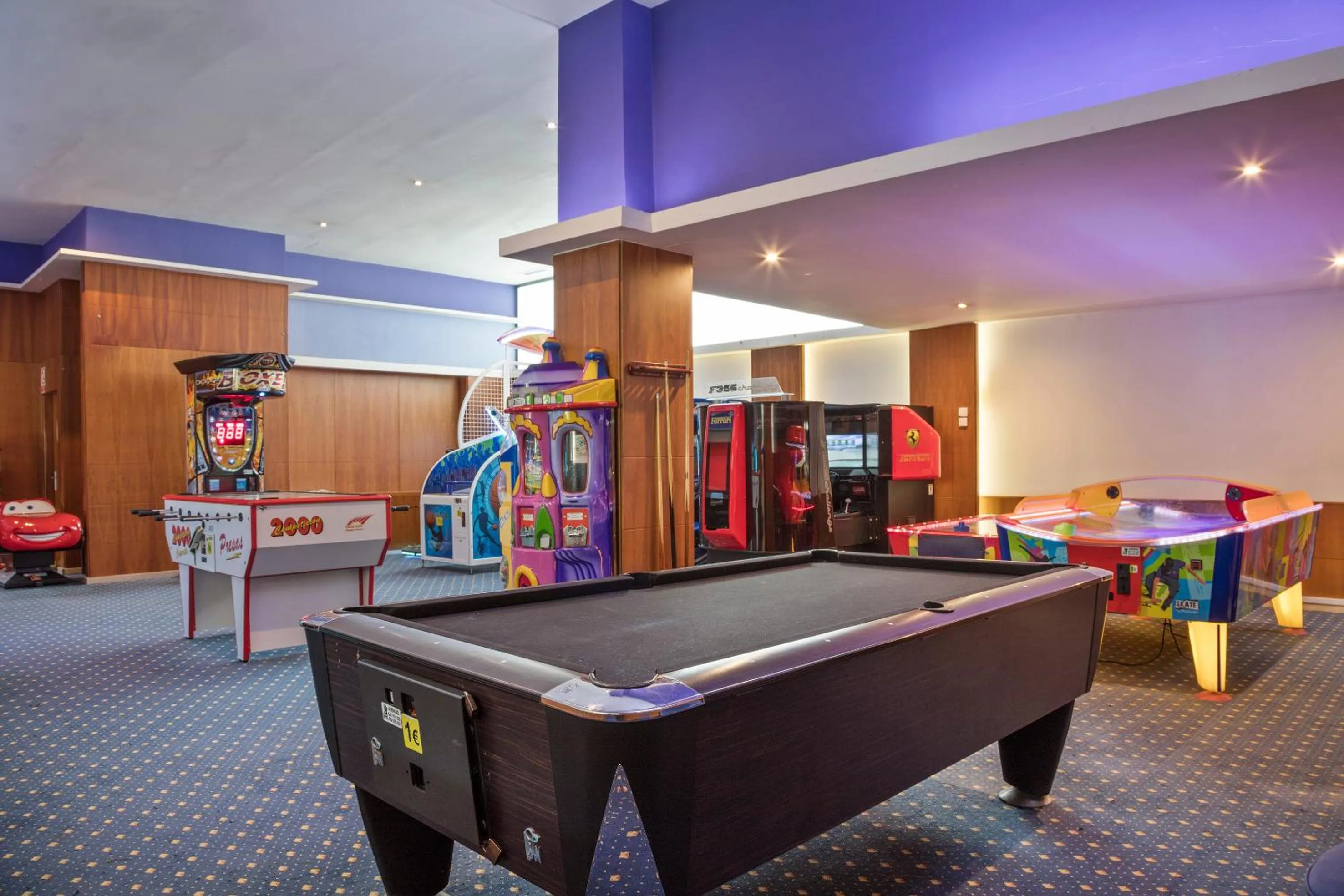 Billiard in Melia Benidorm