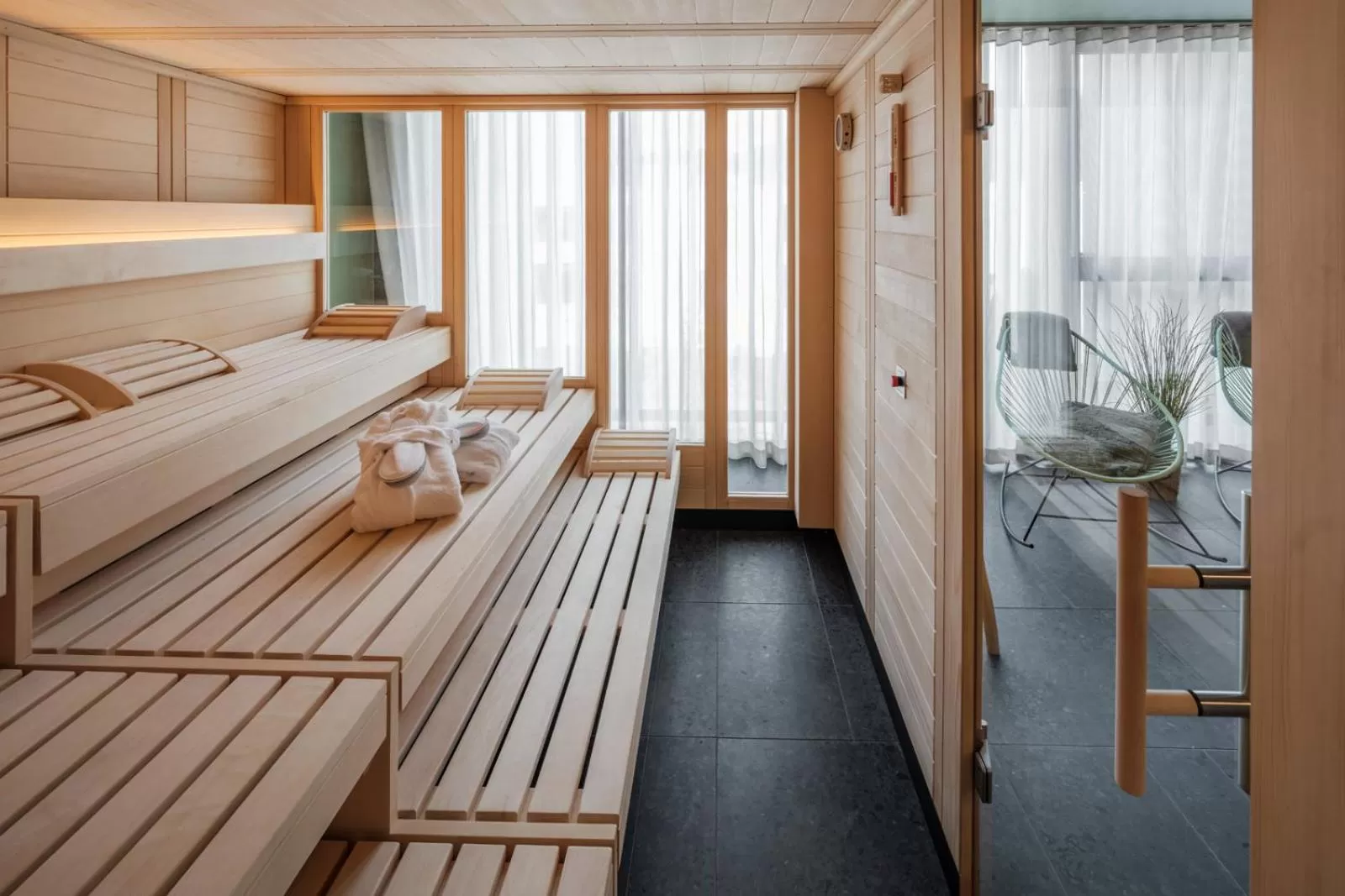 Sauna, Bed in Das Altmühltal Hotel & Restaurant