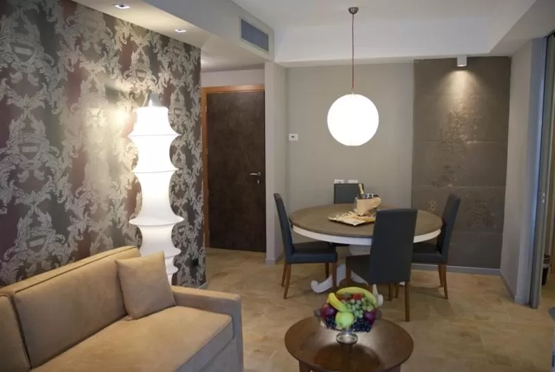 Seating area in Admiral Park Hotel by Falco D'Oro Hotels