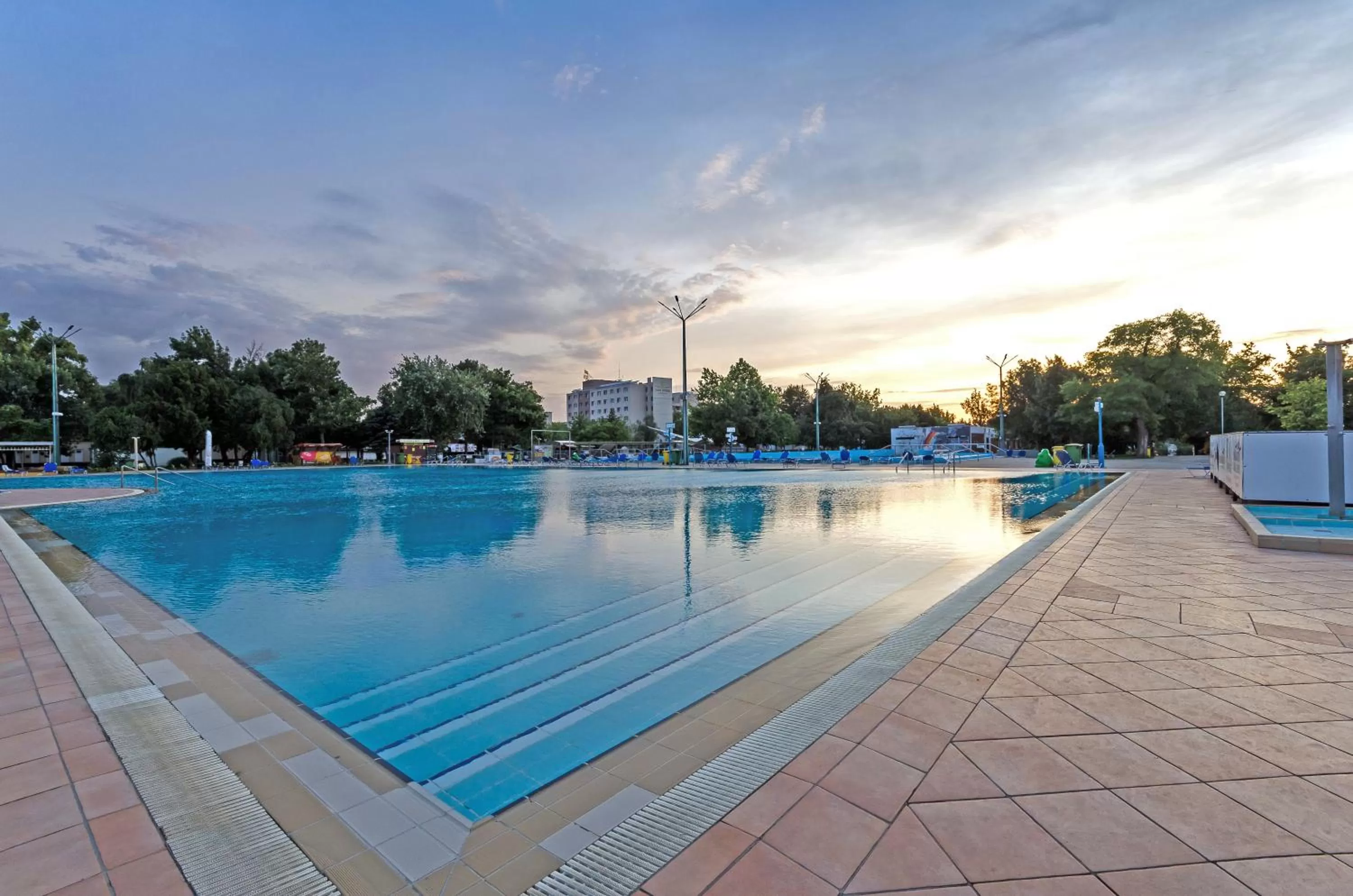 Swimming pool in Hunguest Hotel Aqua Sol
