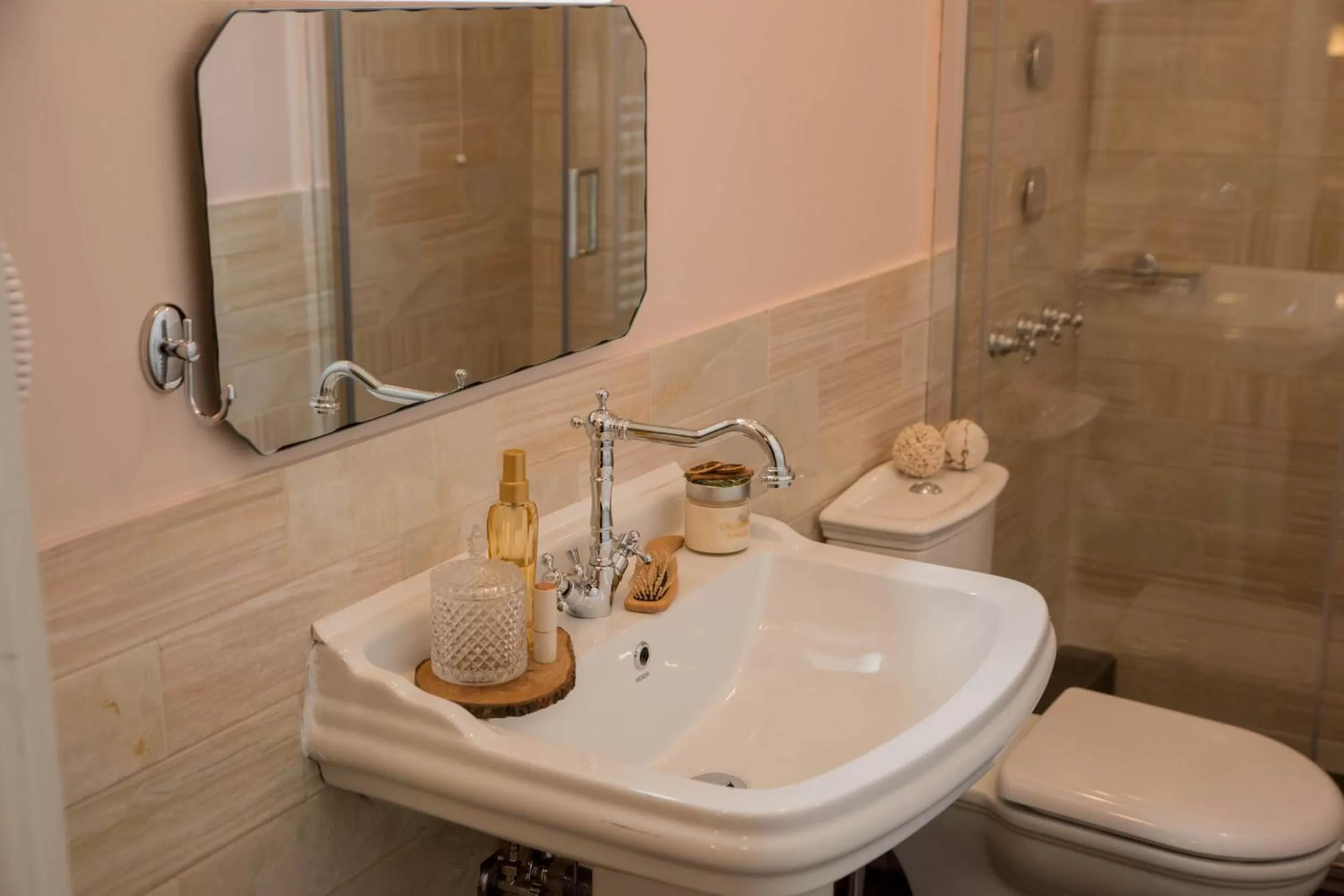 Shower in Kyria Boutique House