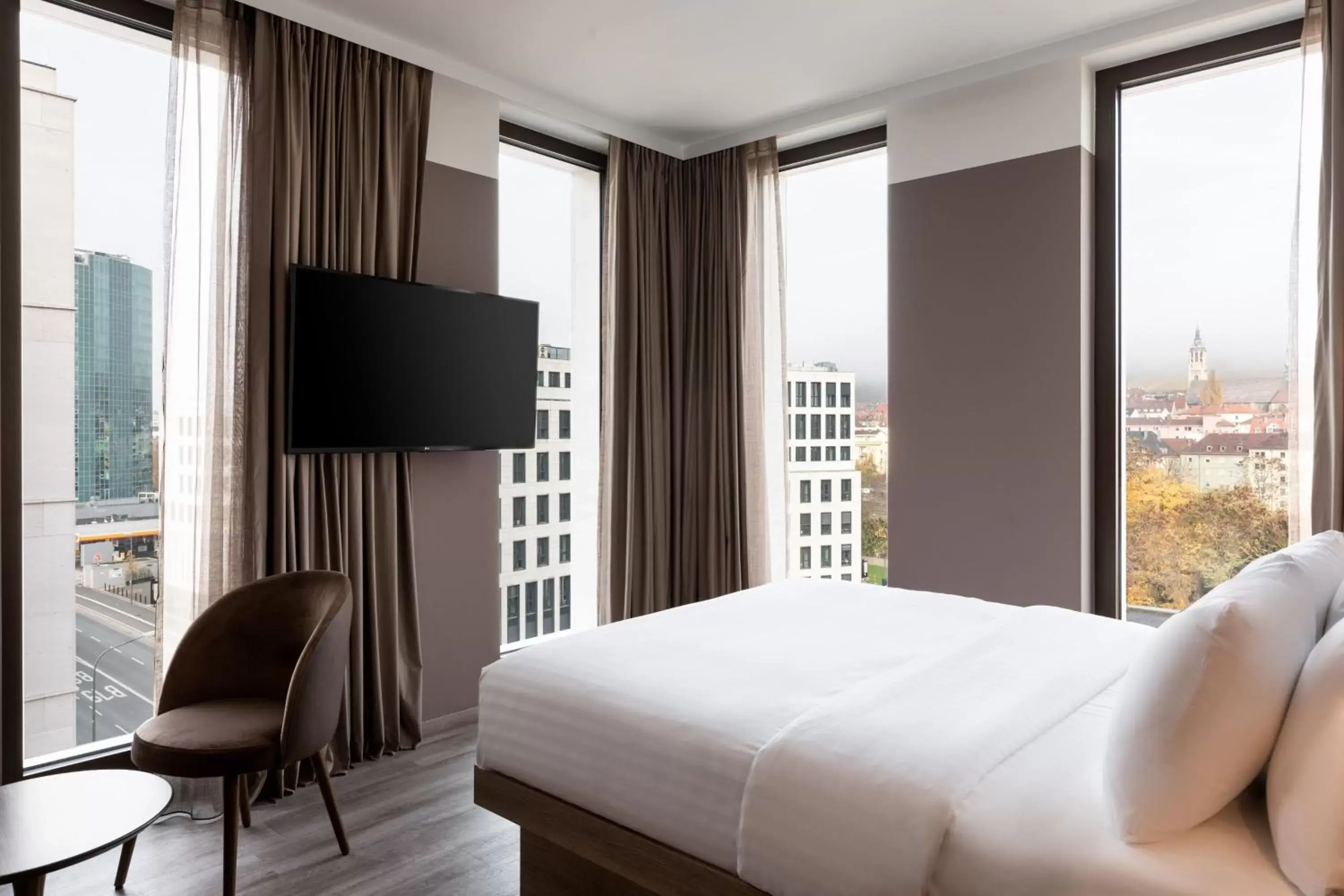 Corner king room with courtyard view in AC Hotel by Marriott Wuerzburg Corner king room with courtyard view in AC Hotel by Marriott Wuerzburg