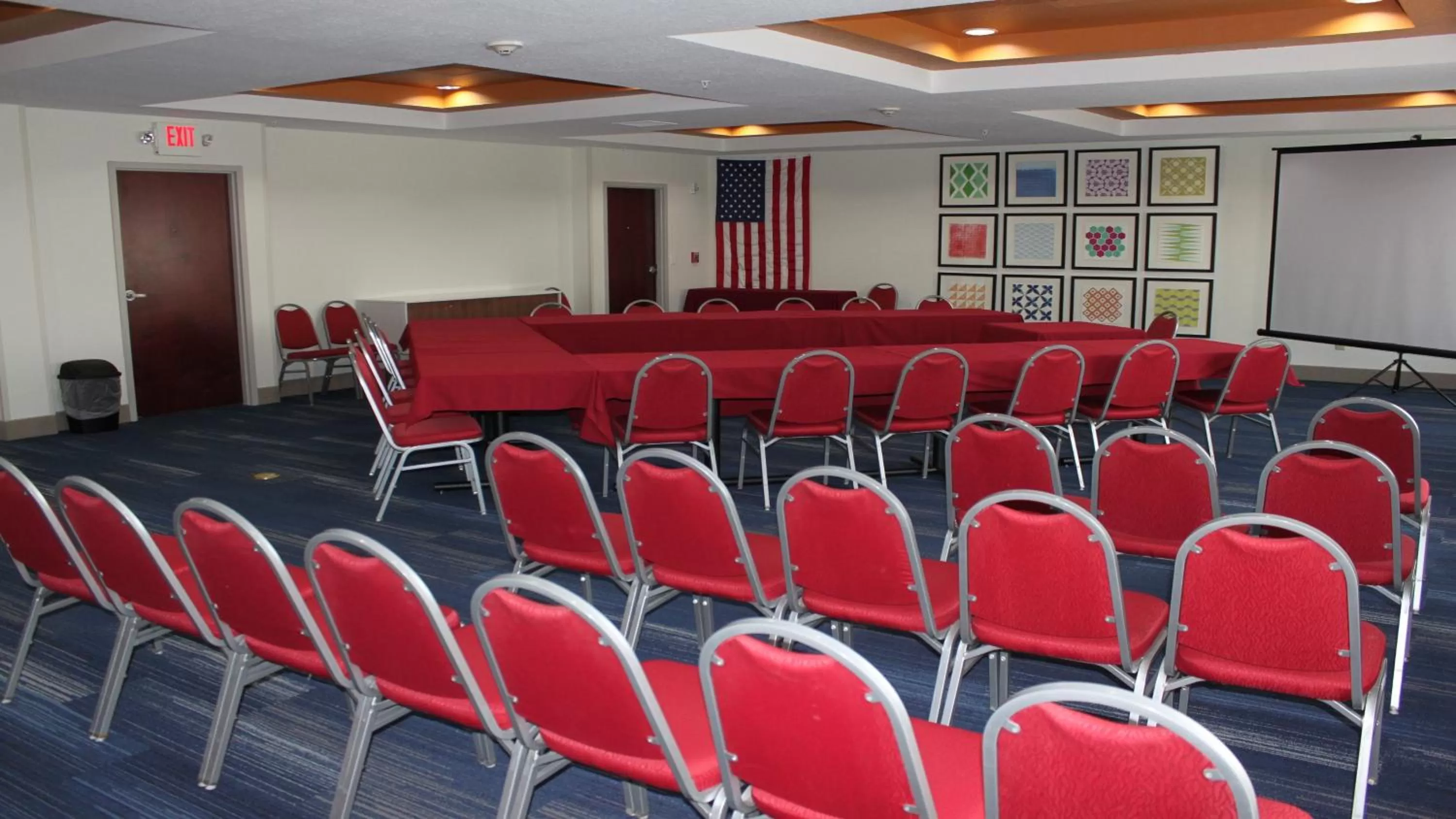 Meeting/conference room in Holiday Inn Express Orlando - South Davenport by IHG