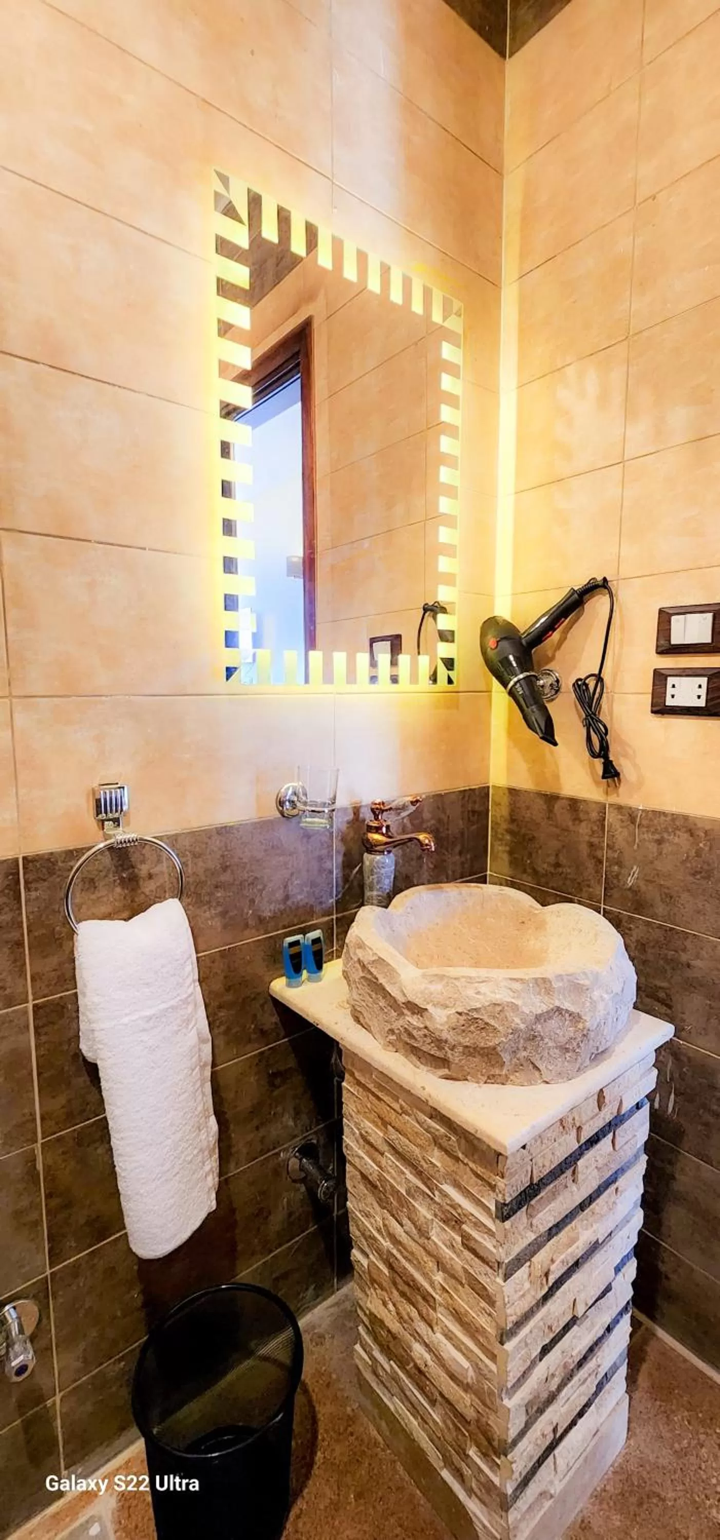 Bathroom in King Cheops Inn - Pyramid View