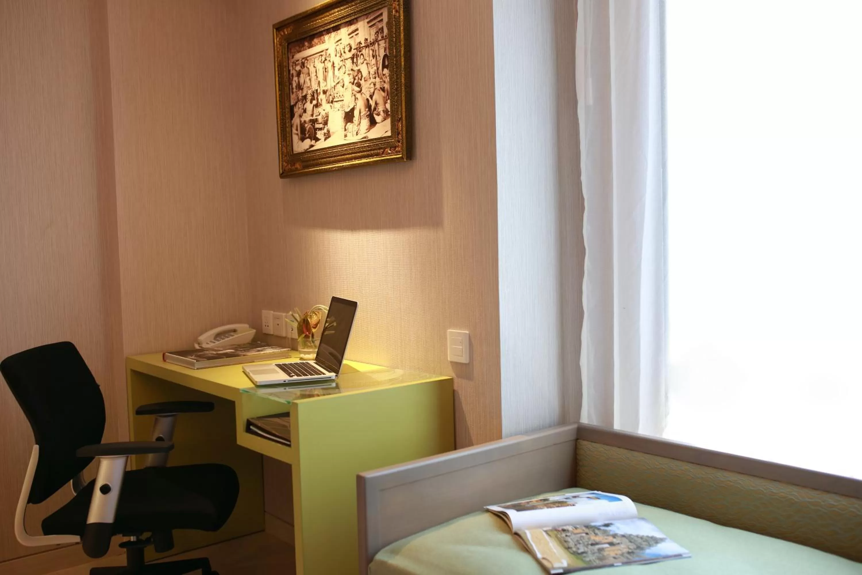 Superior Plus King Room in SenS Hotel and Spa