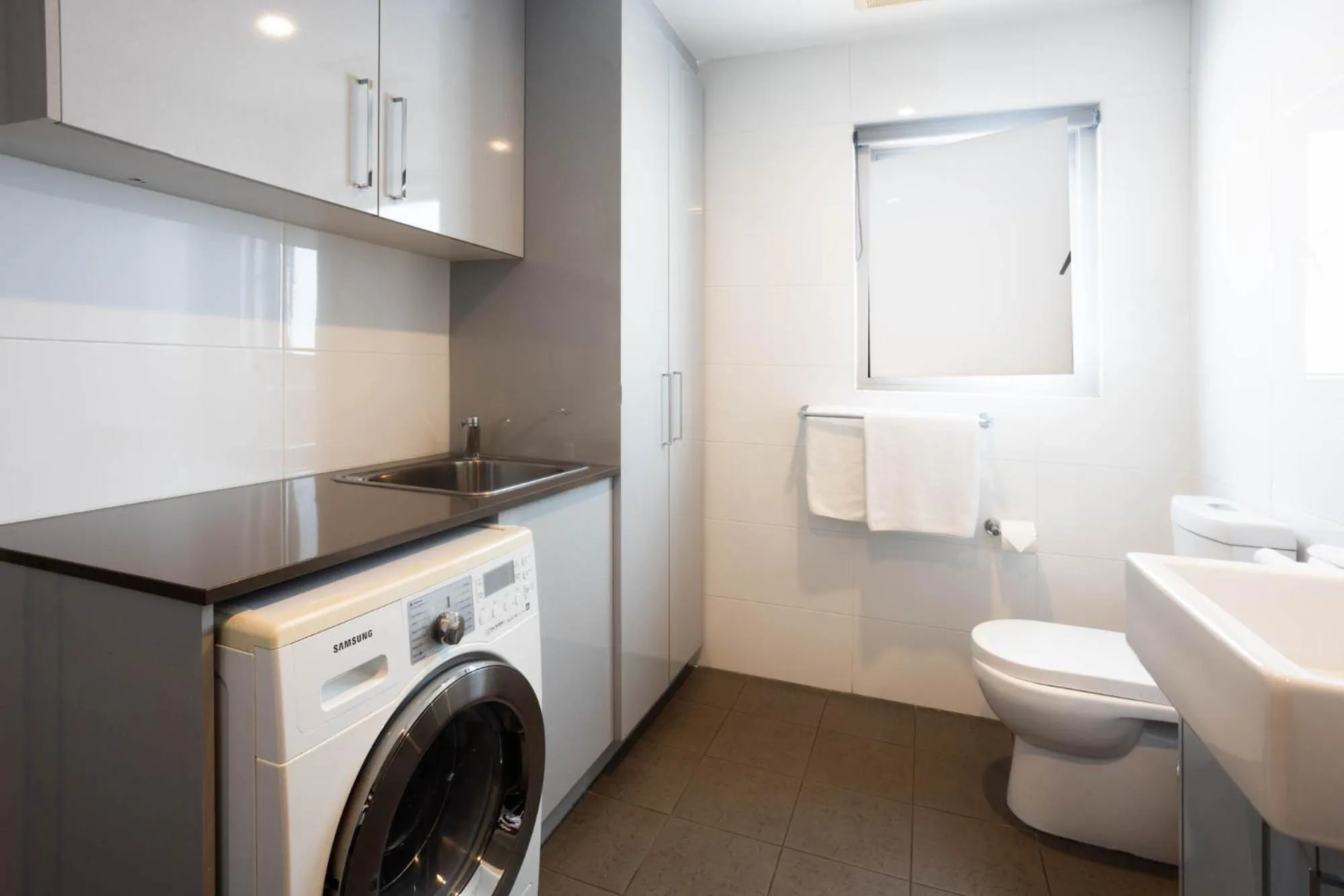 Bathroom in Baileys Serviced Apartments