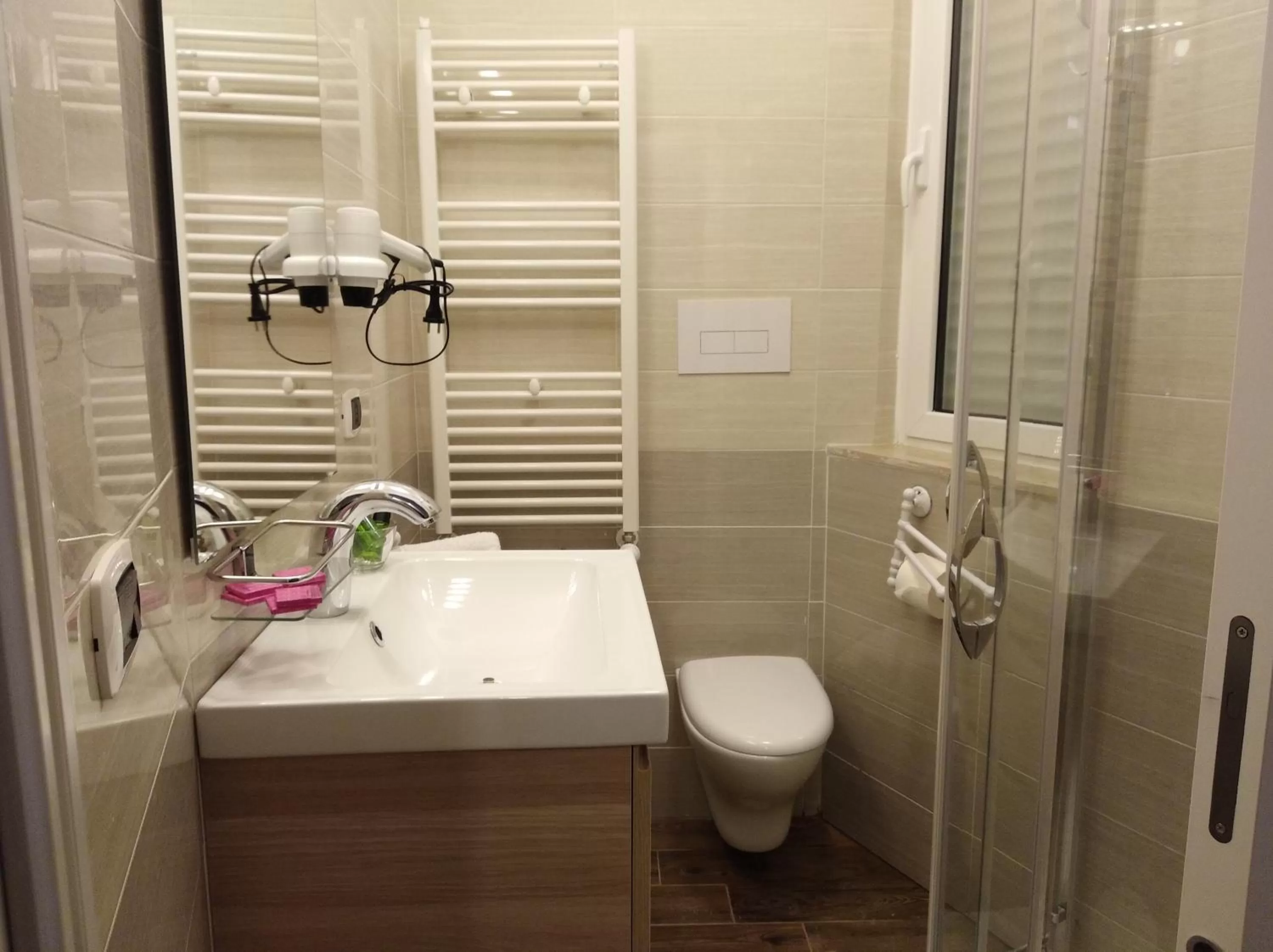 Bathroom in DomuS al Corso B&B