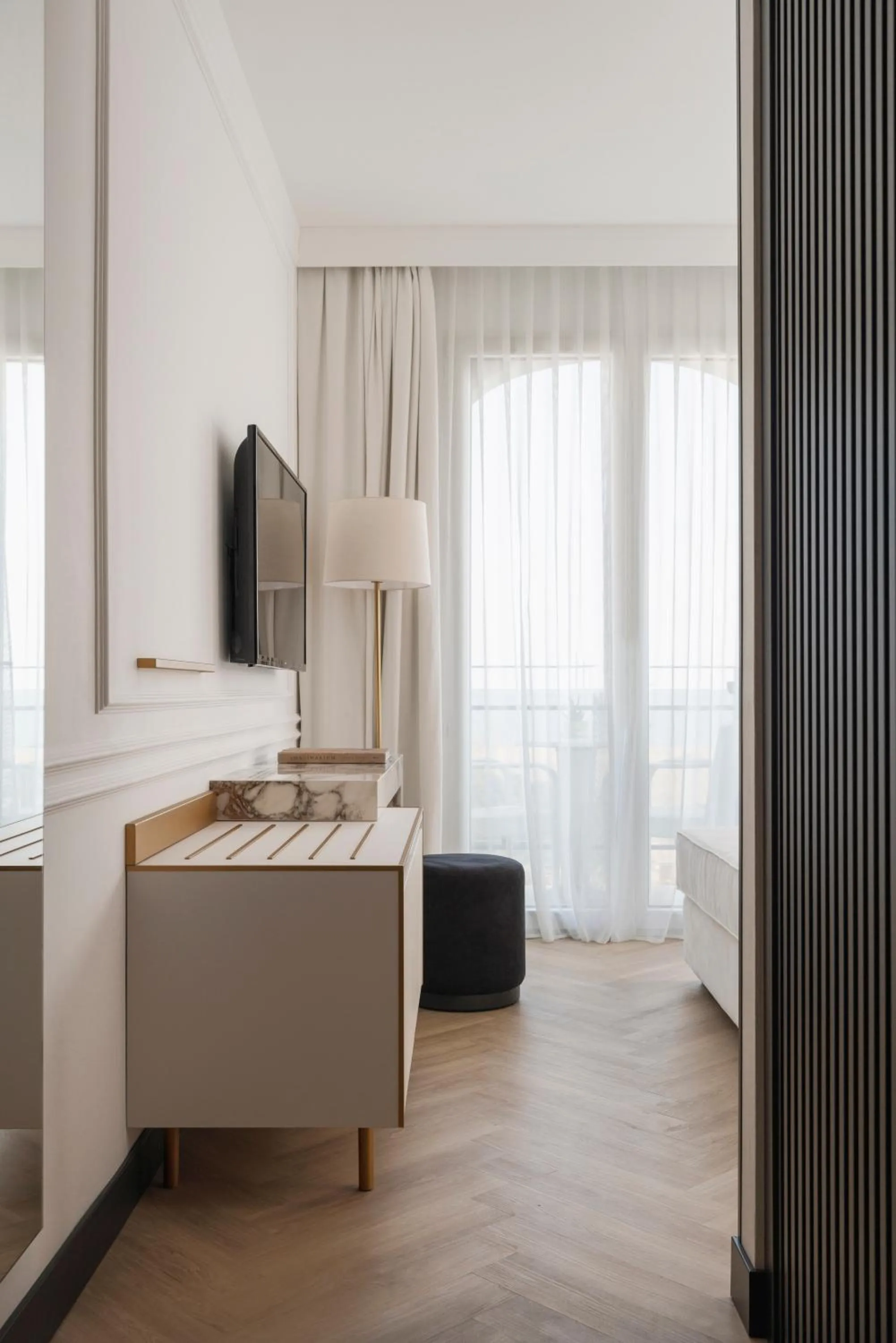 Photo of the whole room, Bed in Hotel De Londres