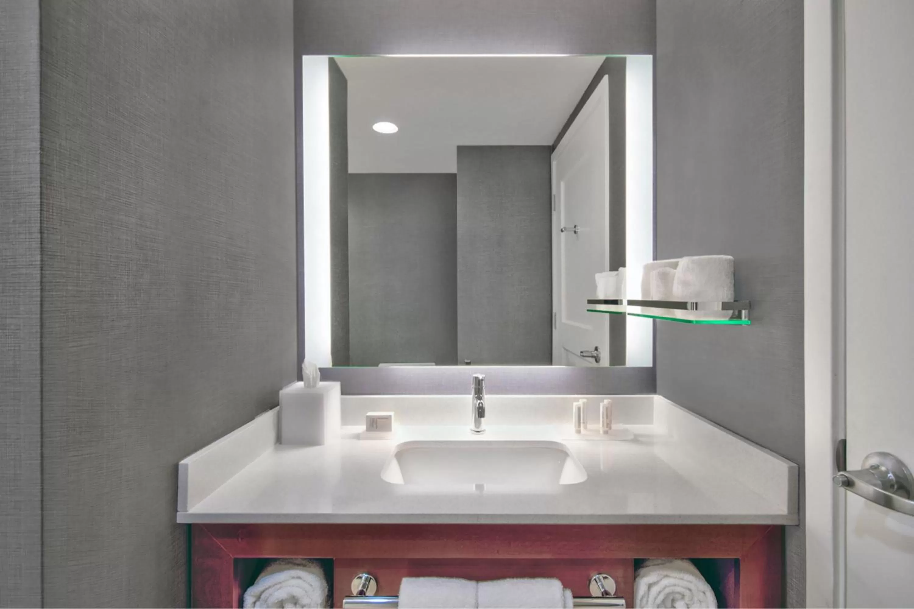 Bathroom in Residence Inn by Marriott Orlando at FLAMINGO CROSSINGS Town Center