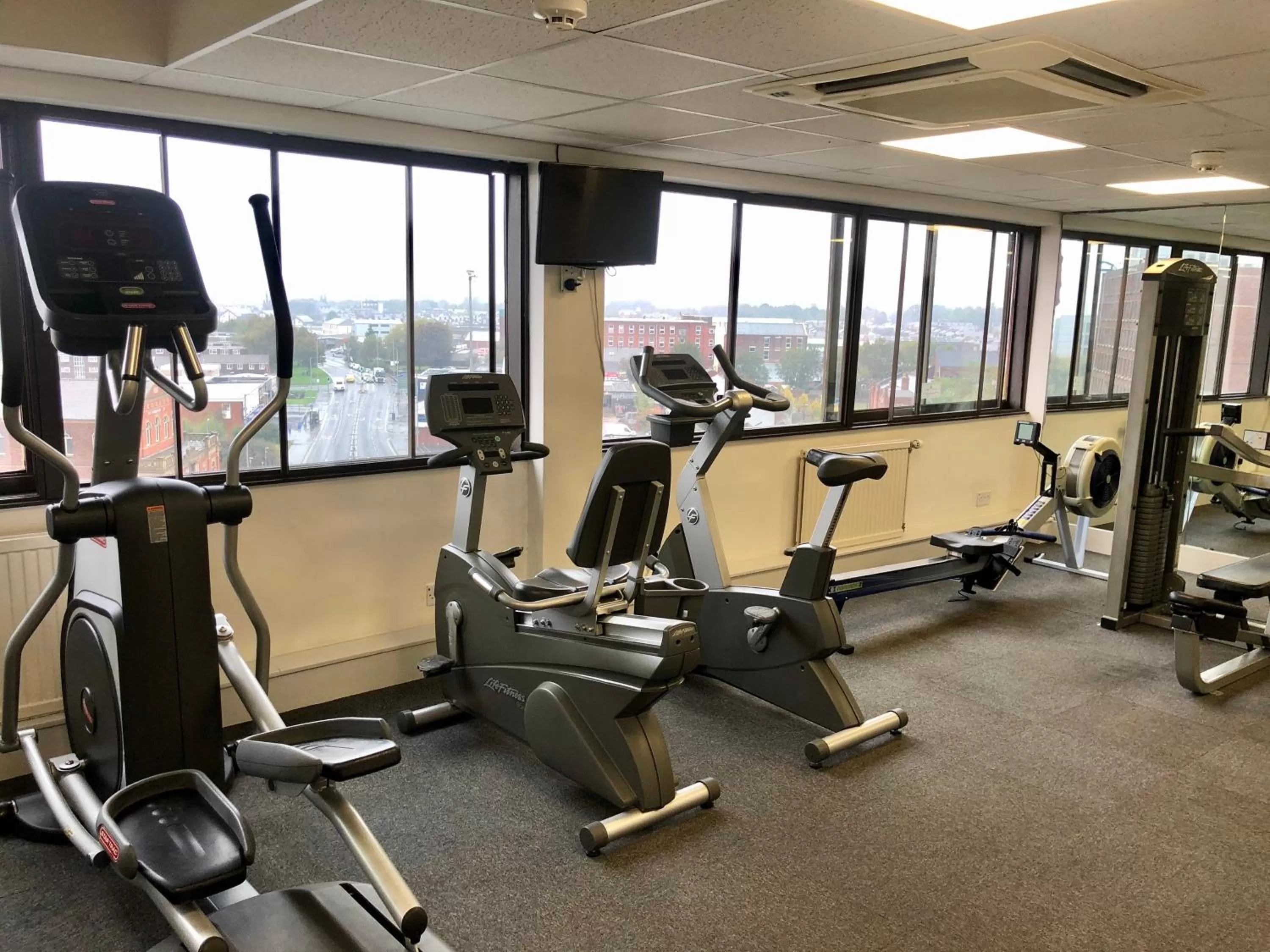 Fitness centre/facilities in Holiday Inn Preston by IHG