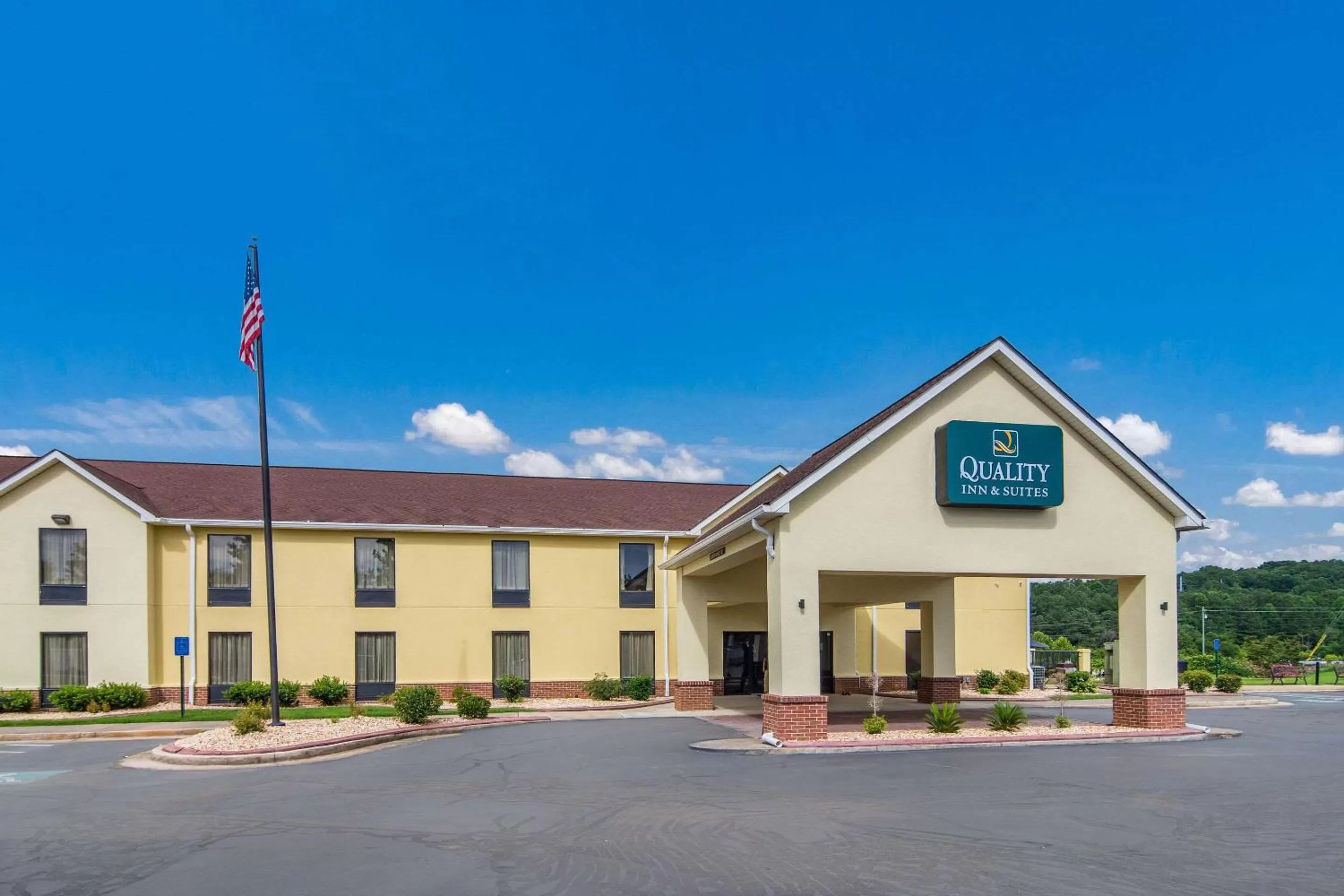 Property building in Quality Inn & Suites Canton, GA