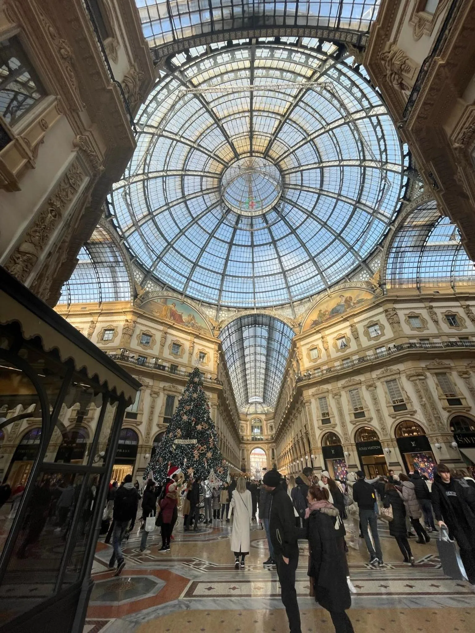 City view in Hotel Florence Milano