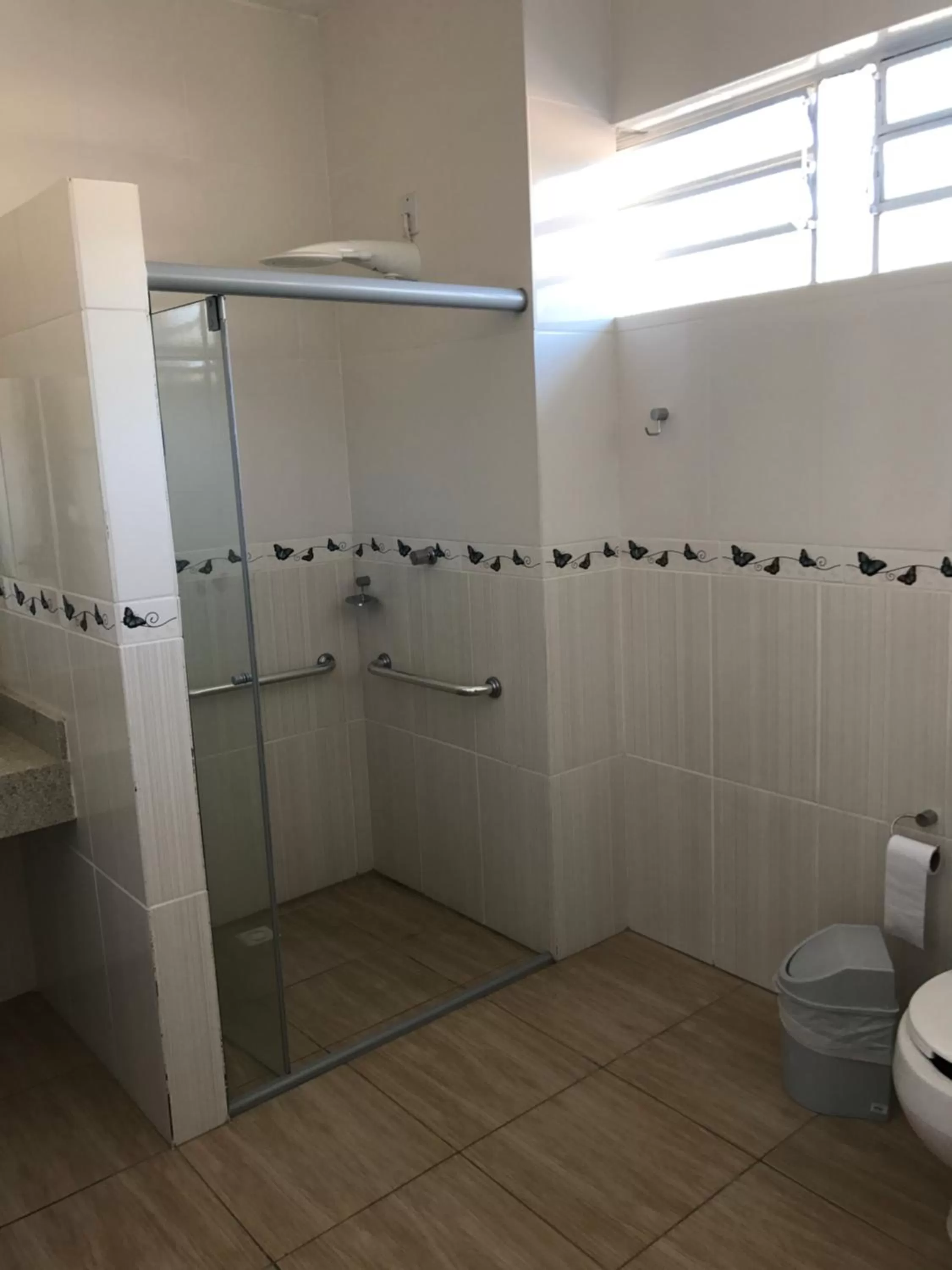 Photo of the whole room in Hotel Texacao do Cavera