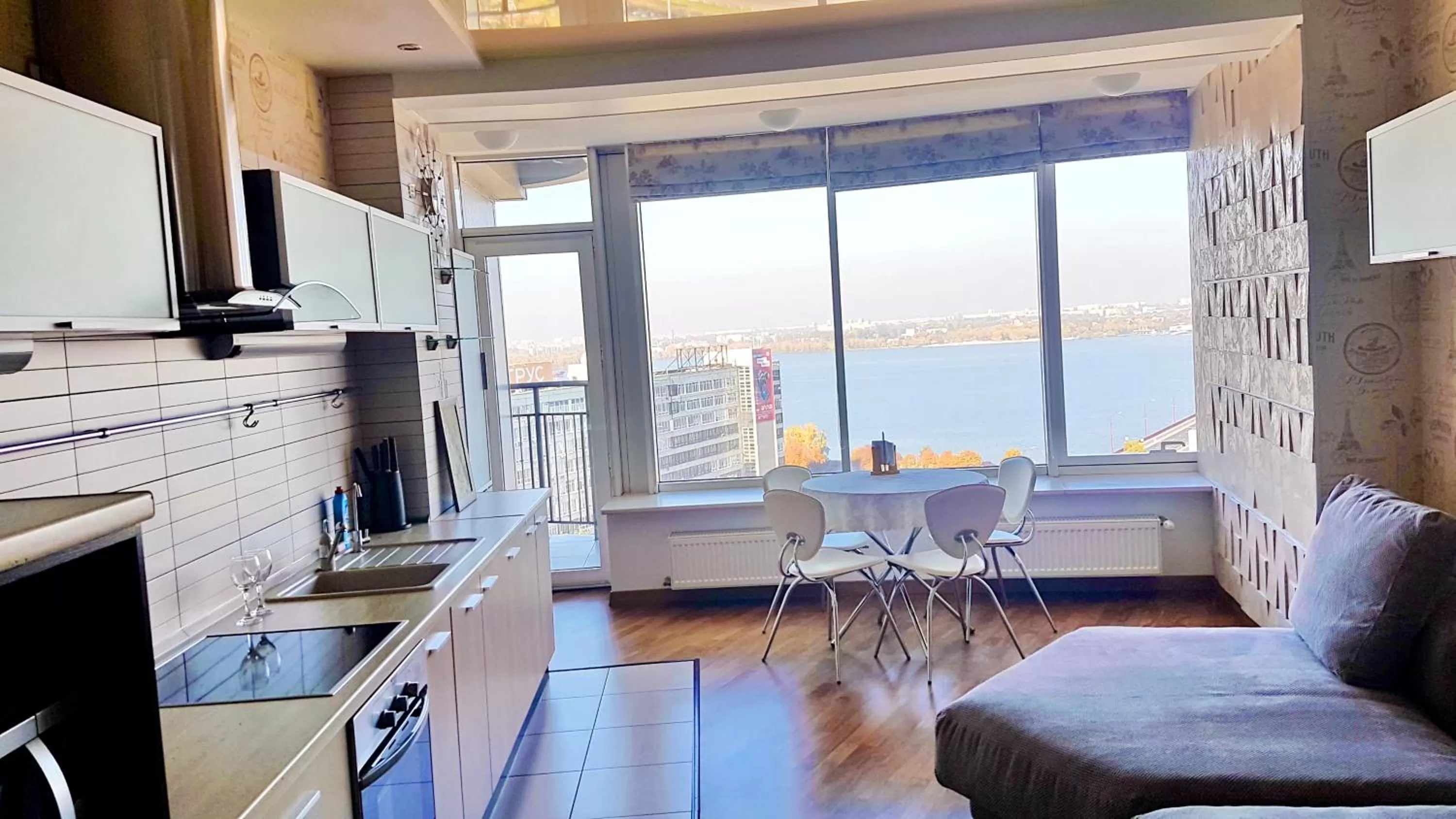 Dining area in Best Apartments in Most City, River View