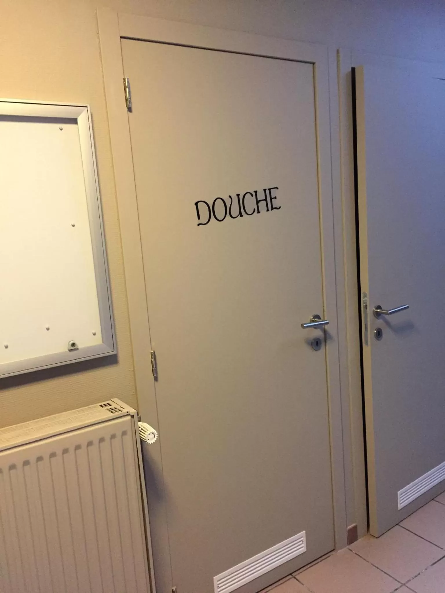 Shower in Carpe Diem