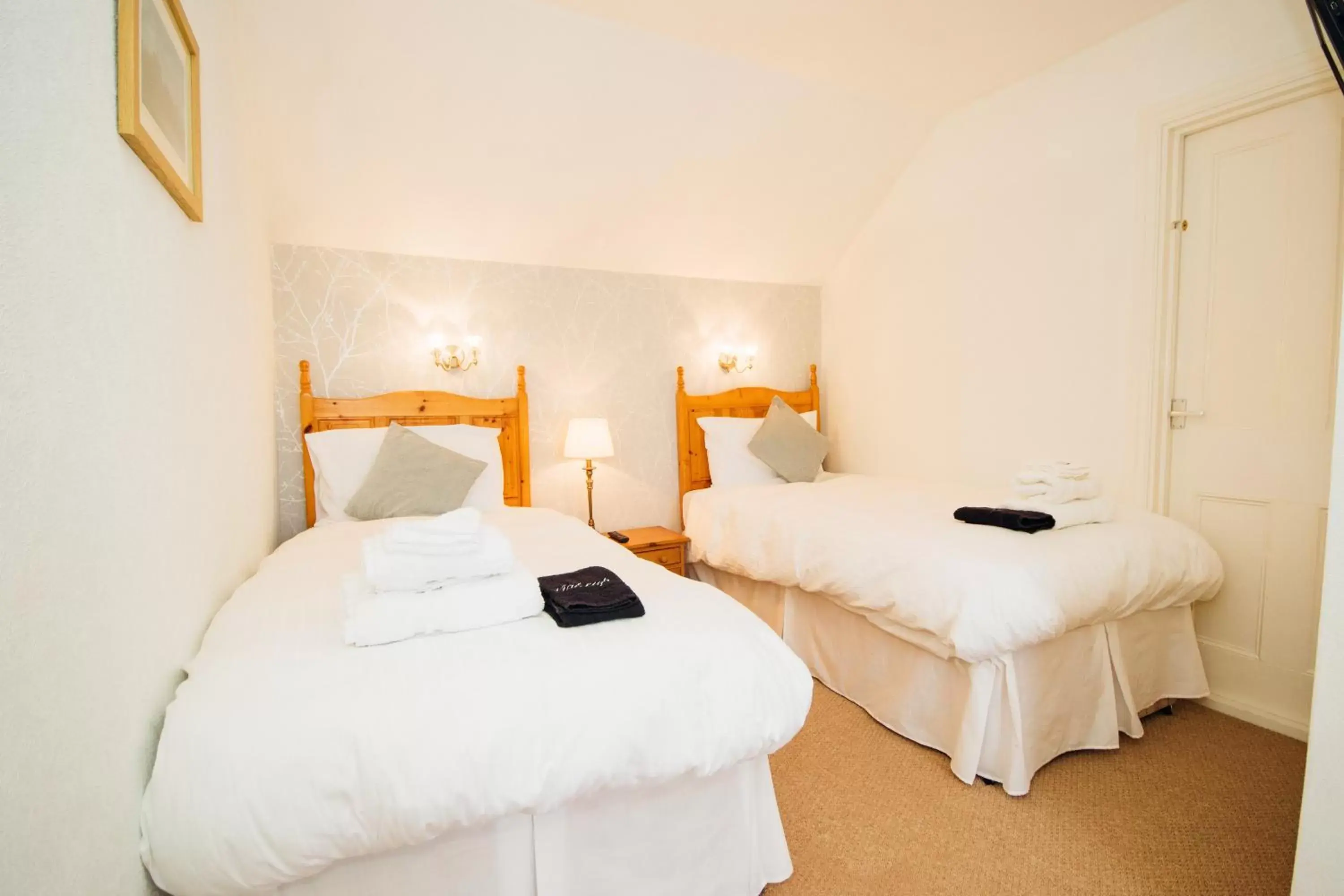 Twin Room with Shower in EveAnna Twin Room with Shower in EveAnna