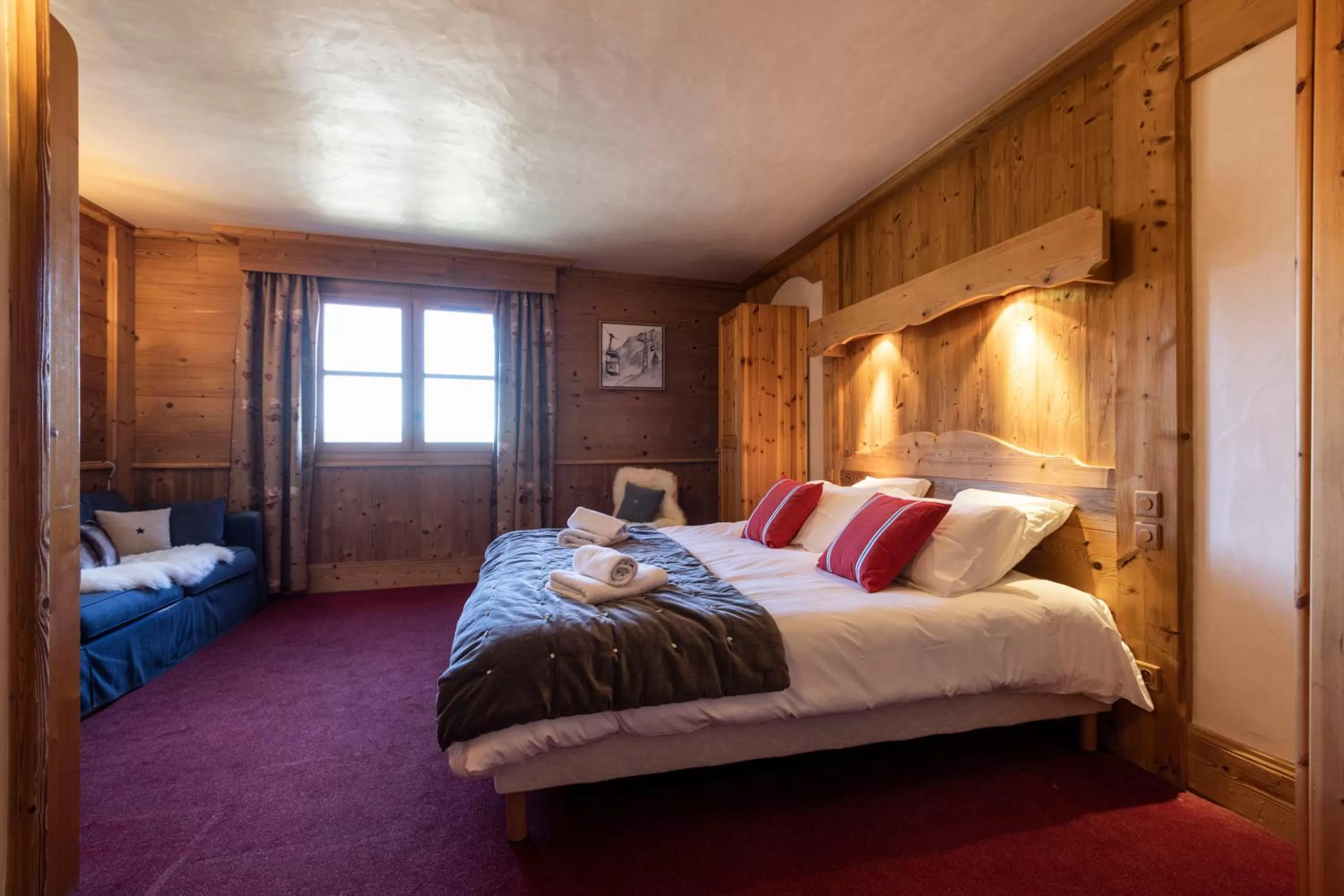 Bedroom, Bed in TERRESENS - LES CASCADES