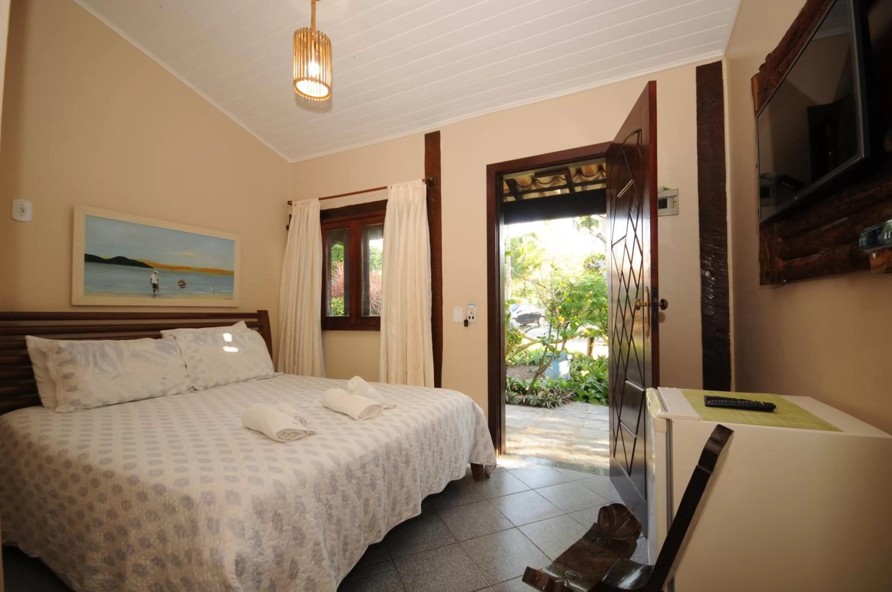 View (from property/room), Bed in Mar e Terra Concept Pousada