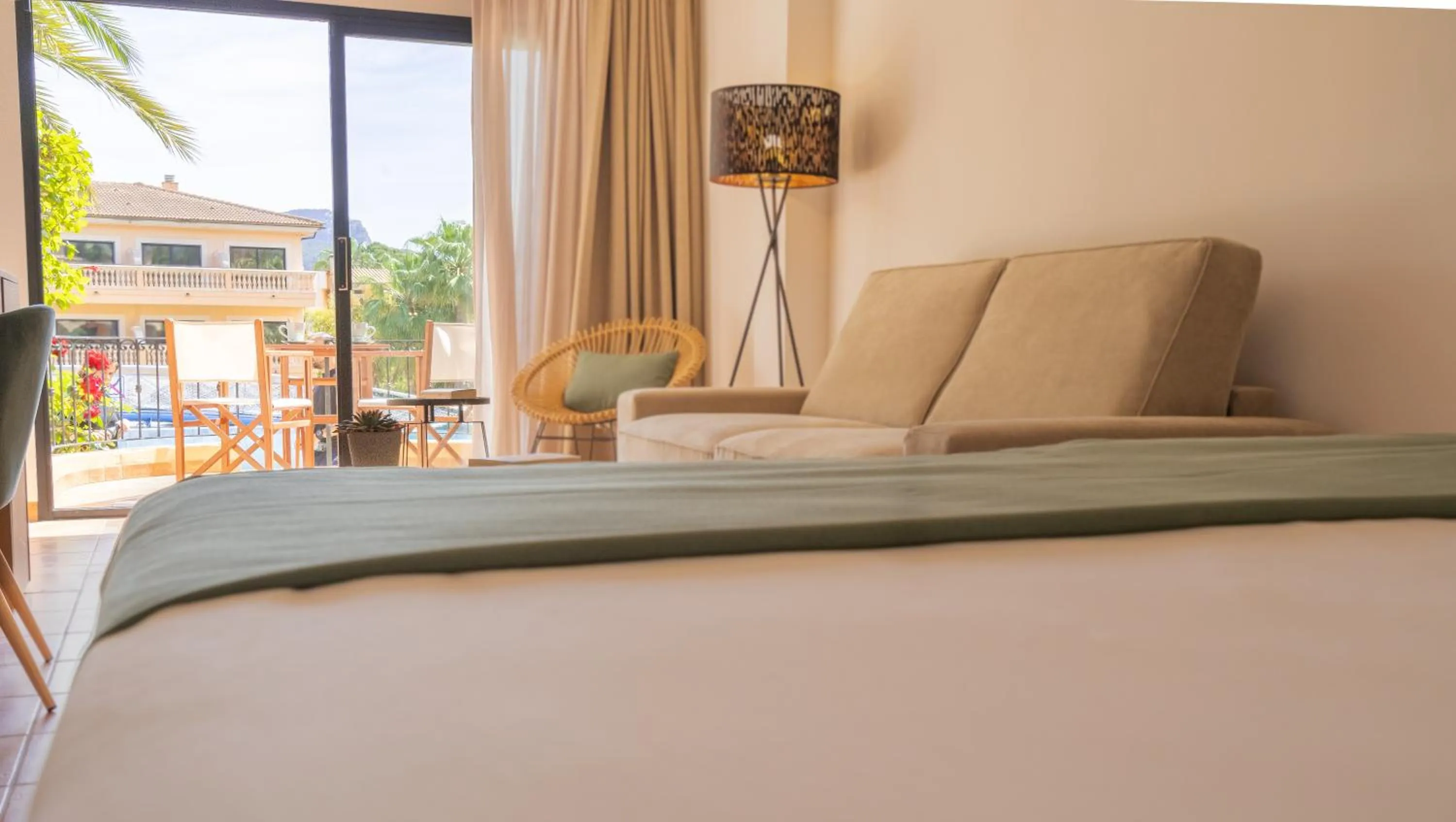 Decorative detail, Bed in Mon Port Hotel & Spa