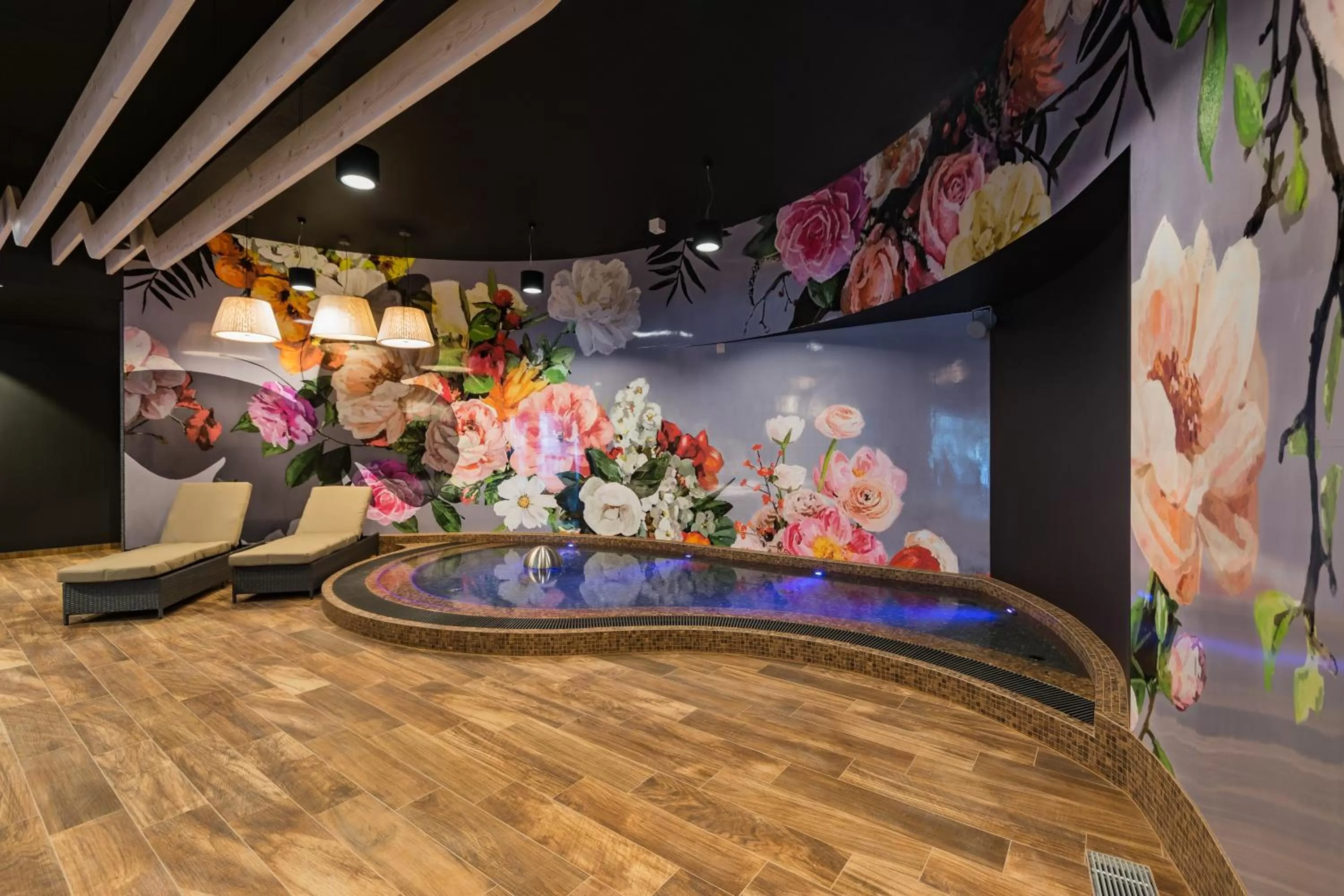 Swimming pool in Szczawnica Park Resort & Spa