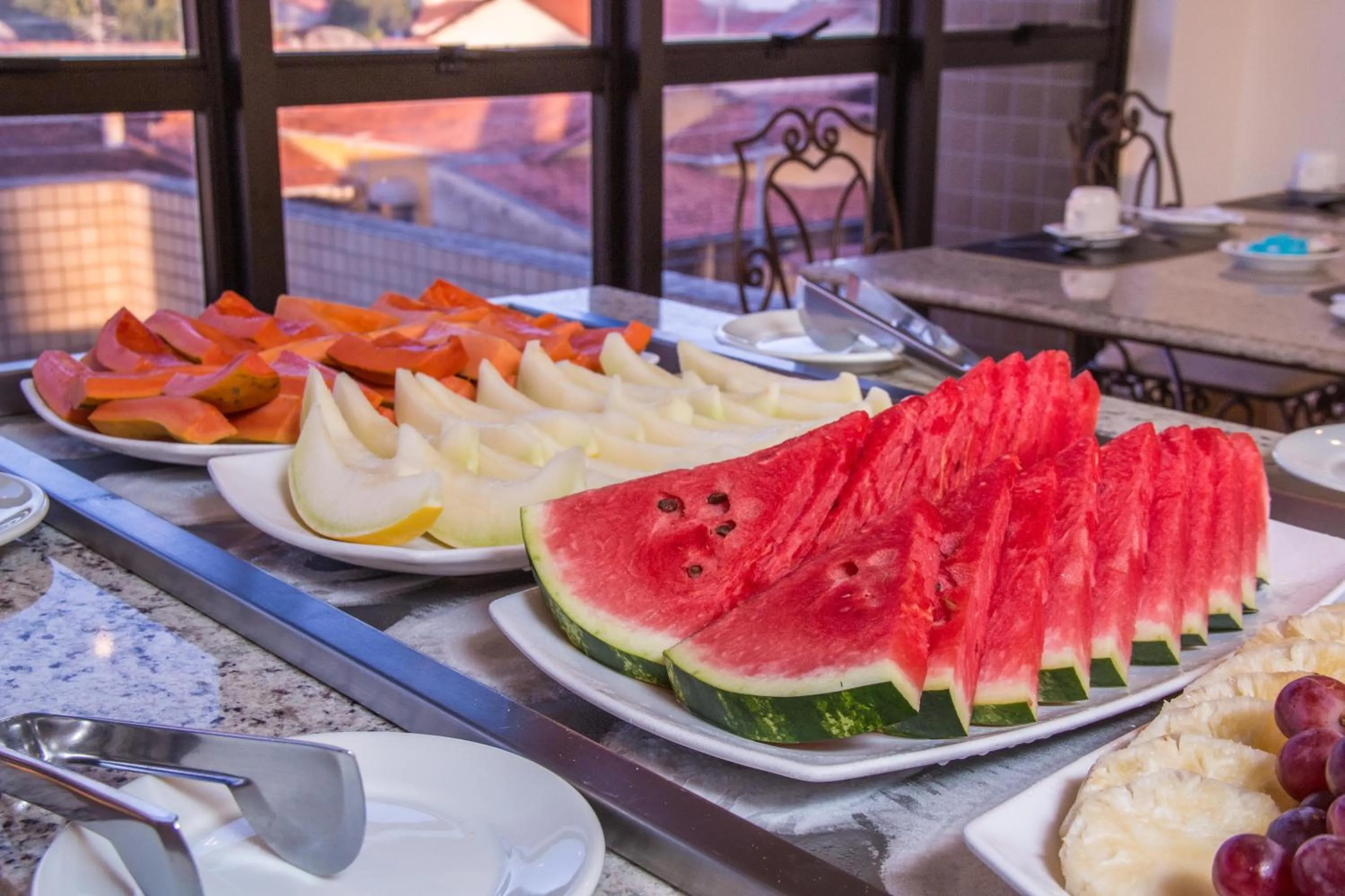 Food and drinks in Marques Plaza Hotel