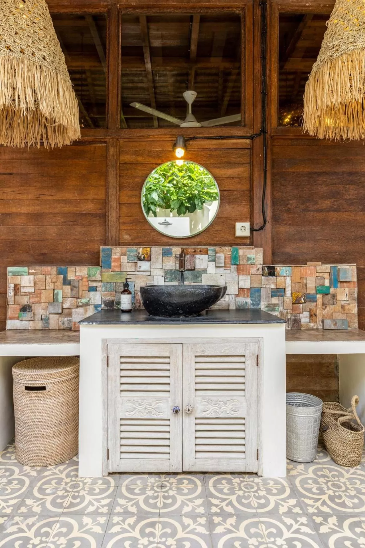 Bathroom in Tigerlillys Boutique Hotel