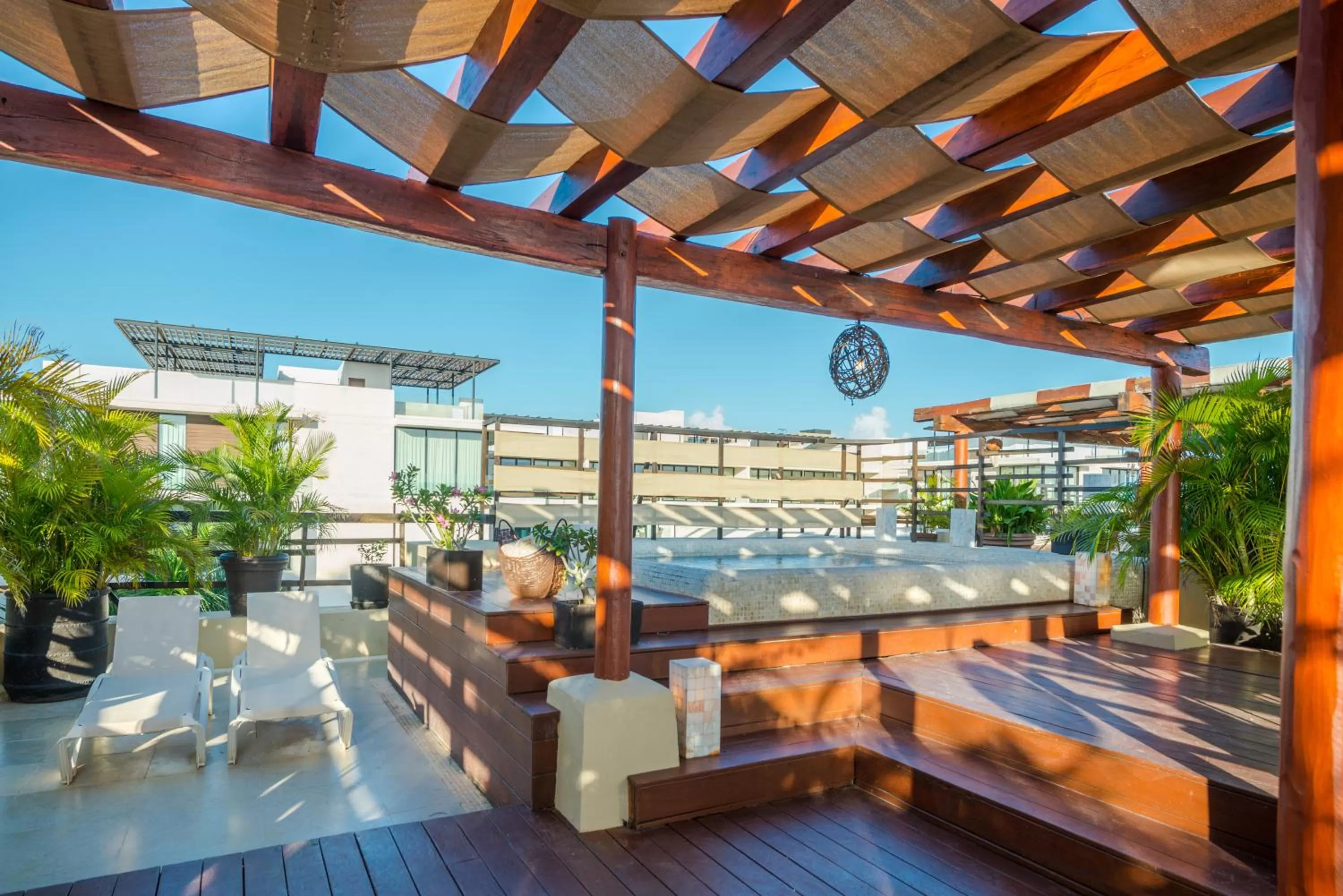 La Divina by Aldea Thai