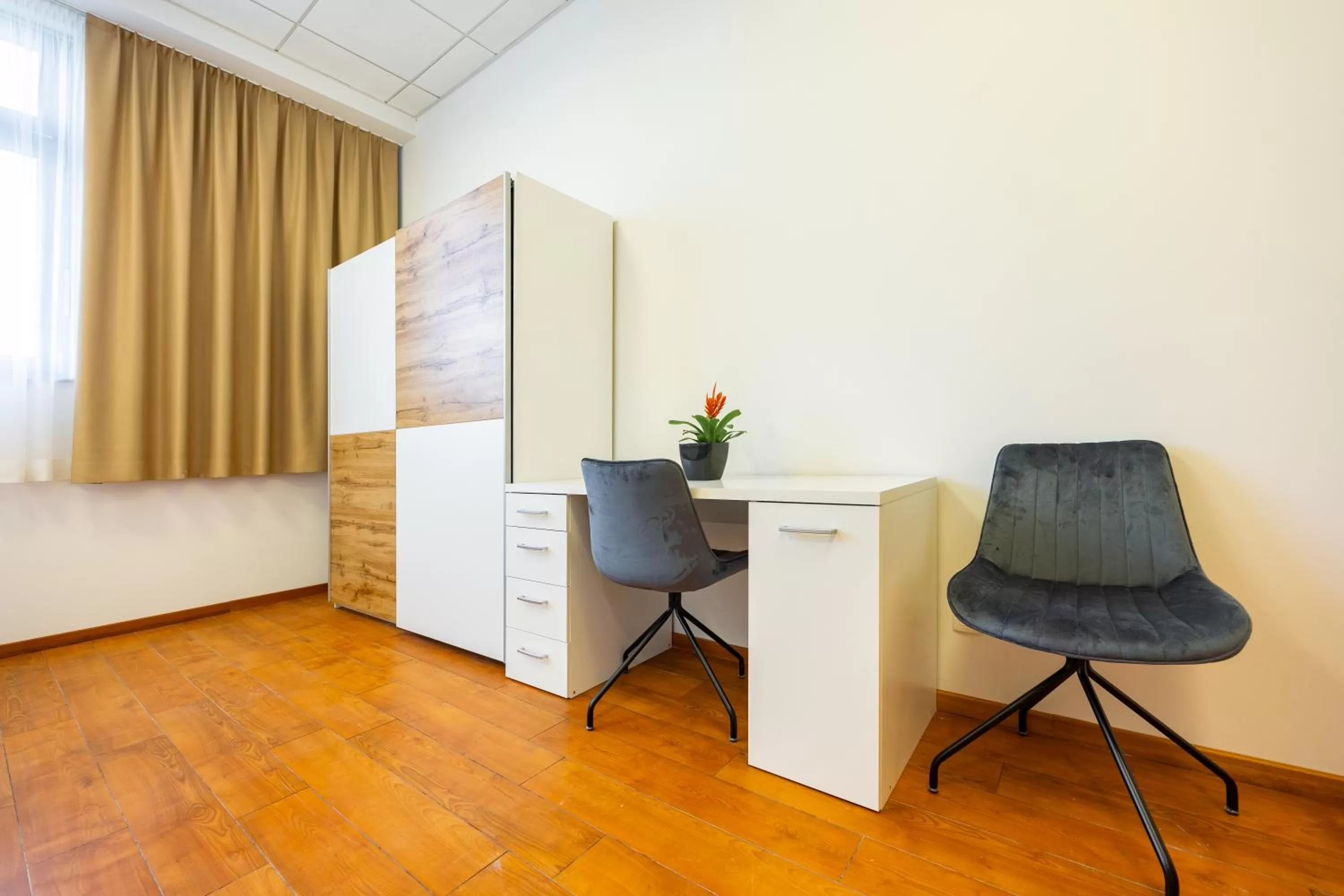 Standard Twin Room with Mountain View - single occupancy in Garni Hotel Azul