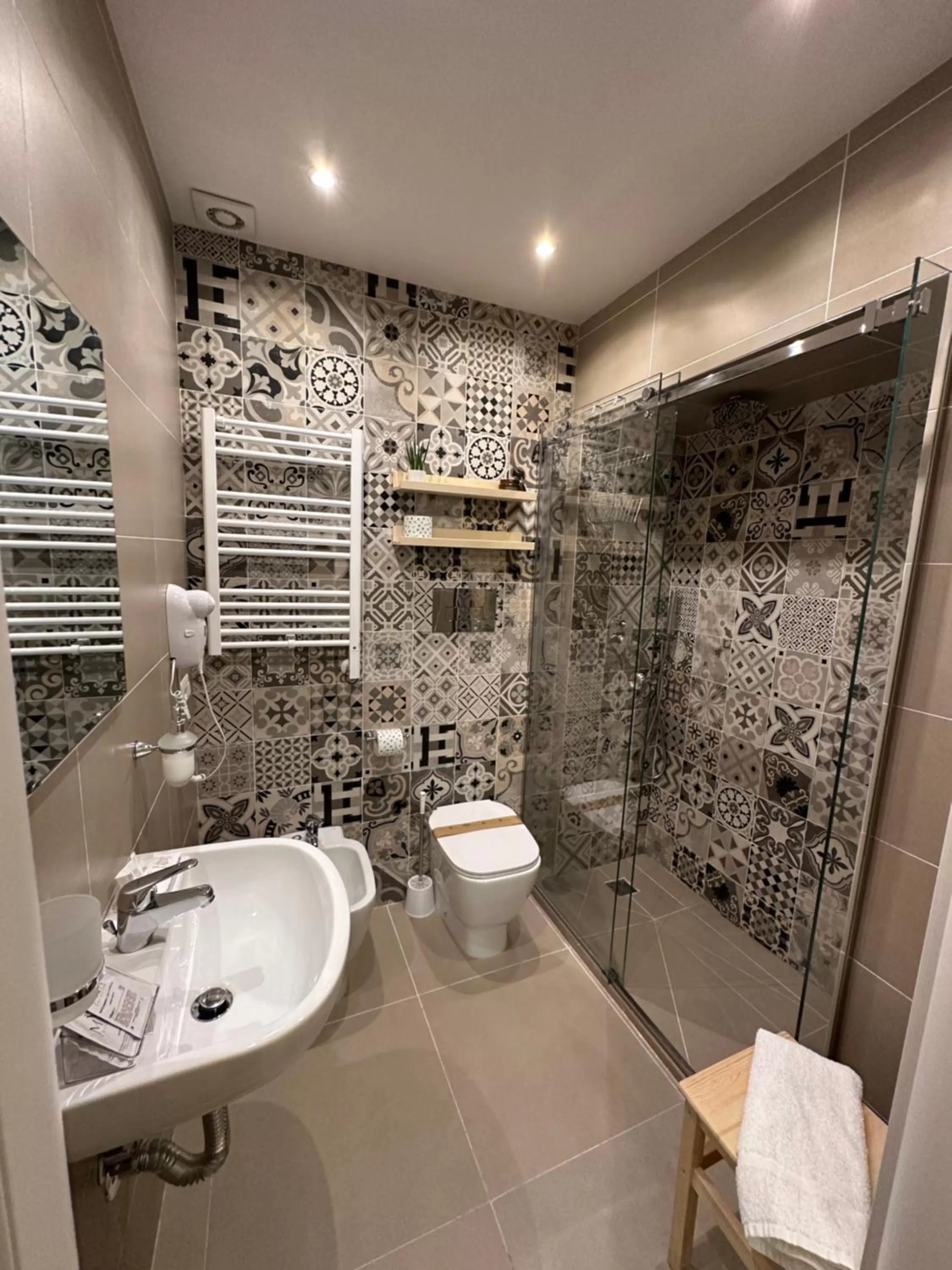 Shower, Bathroom in B&B Scarlatti 60