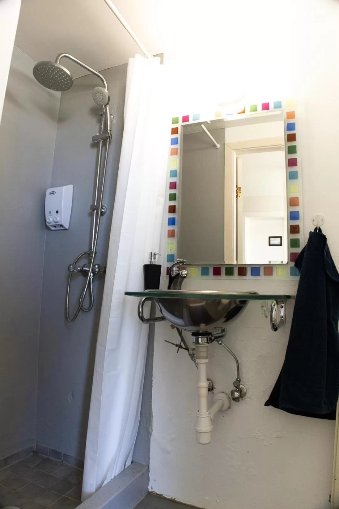 Shower, Bathroom in Blue House B&B