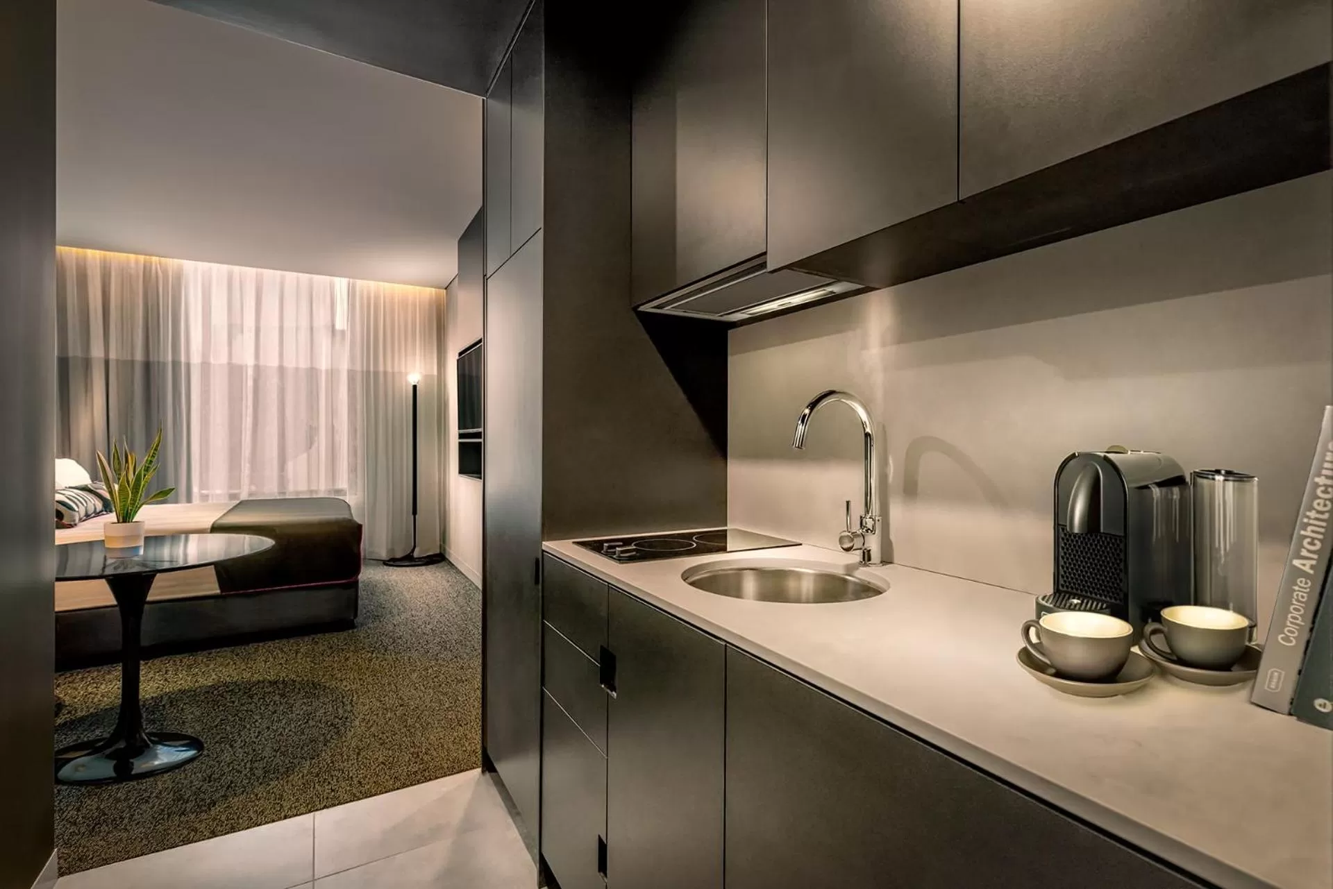 Coffee/tea facilities, Bed in Veriu Green Square