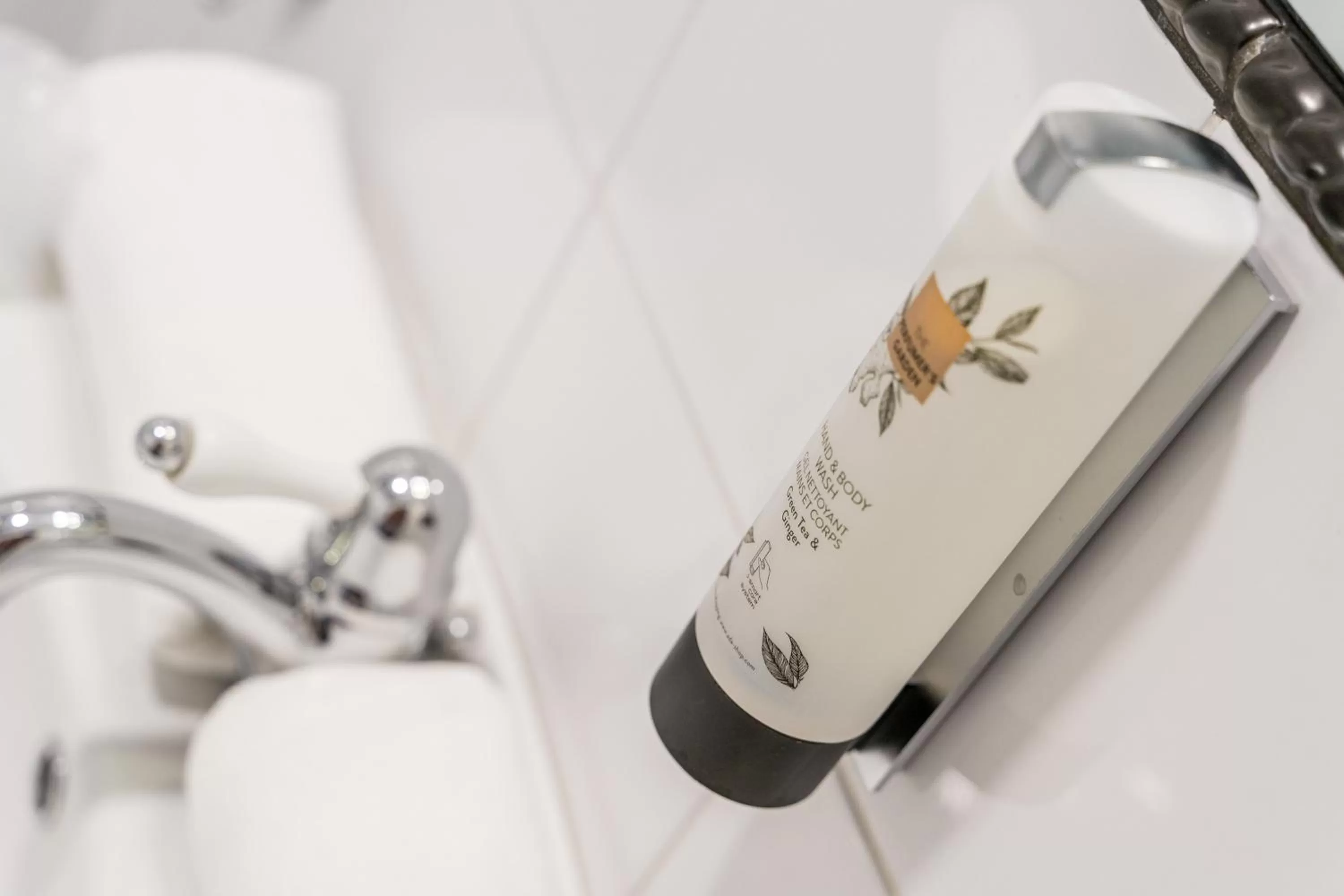 Bathroom in Hotel Willa Flora