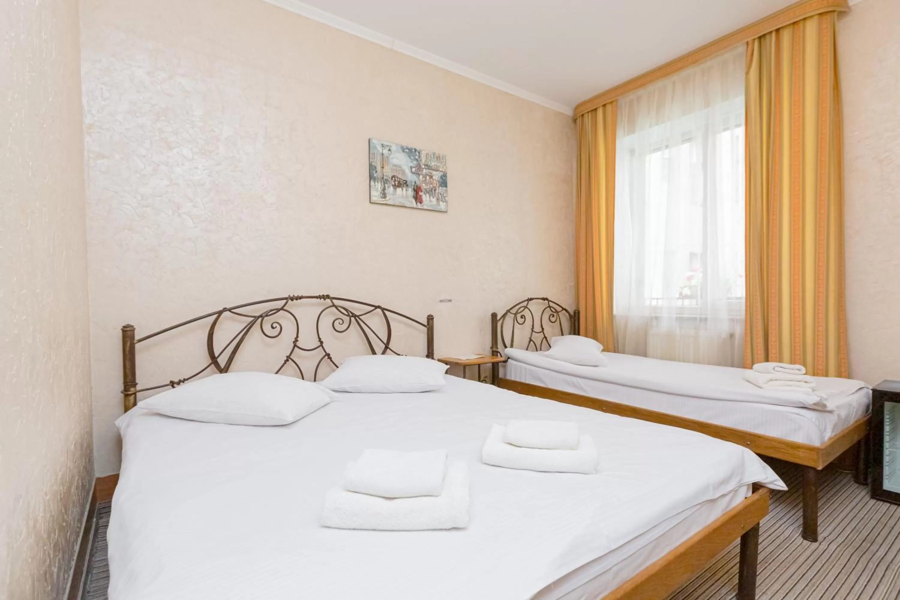 Standard Triple Room in Staryi Krakiv