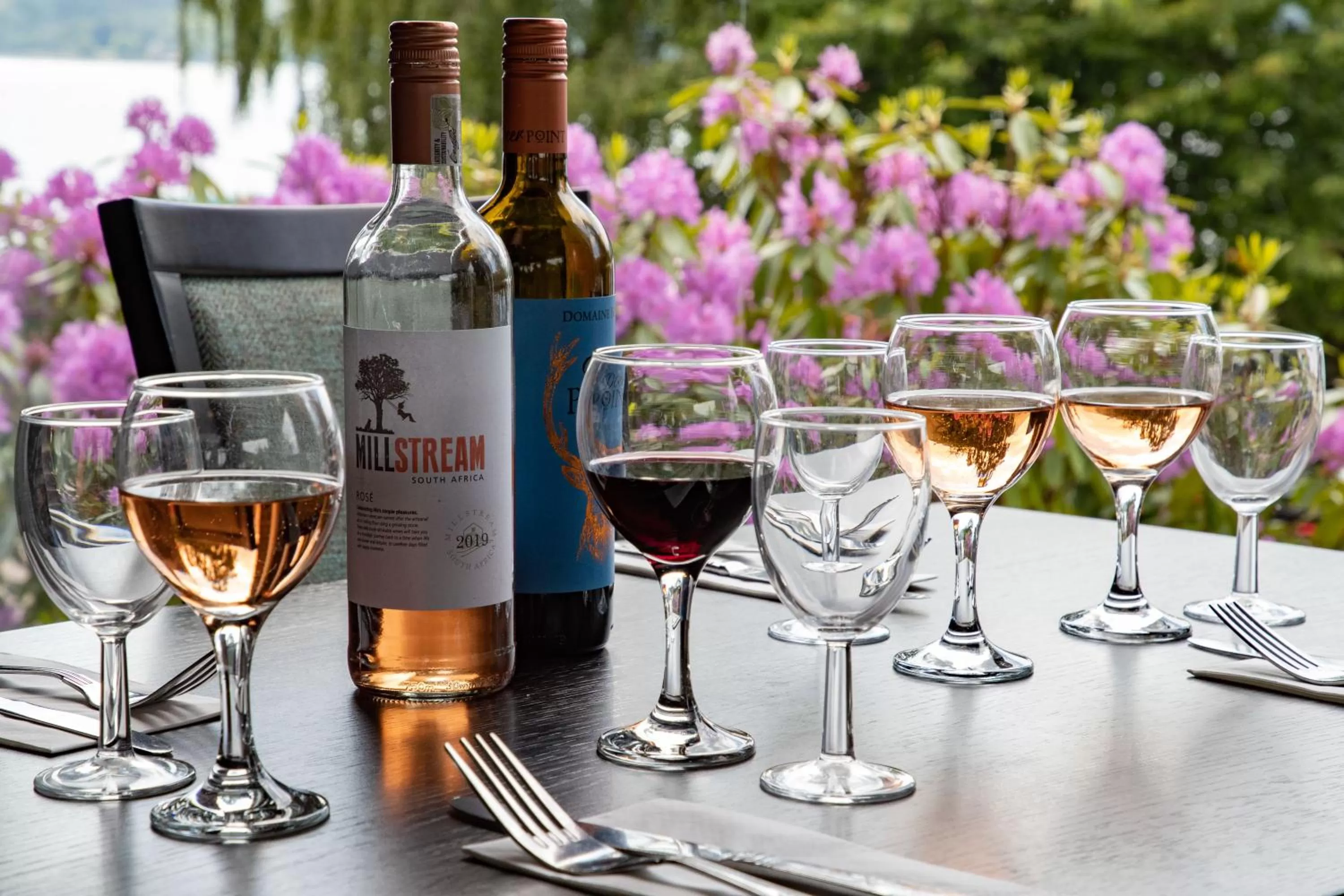 Alcoholic drinks in The Caledonian Hotel