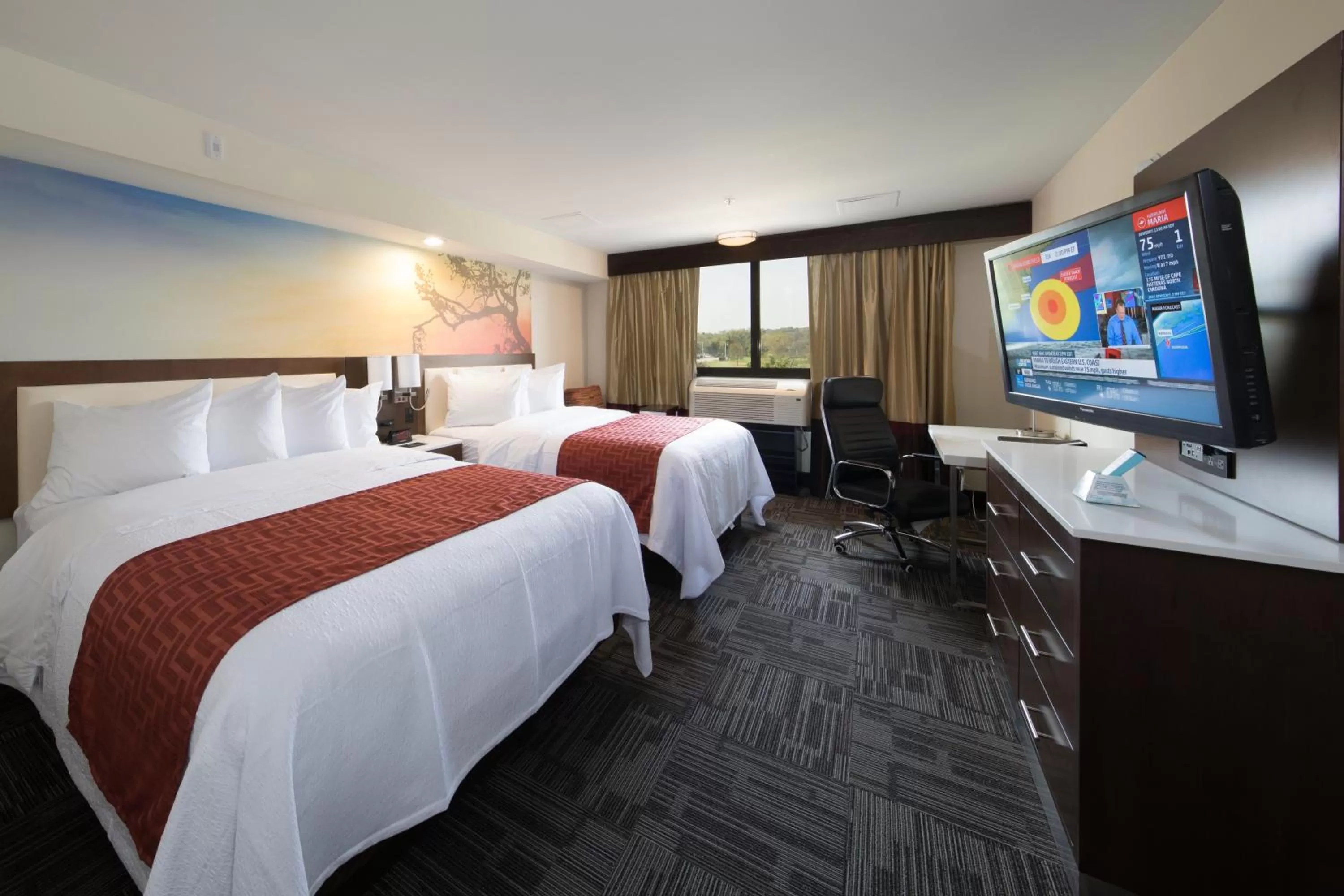 Bed in Holiday Inn Brookfield - Milwaukee by IHG